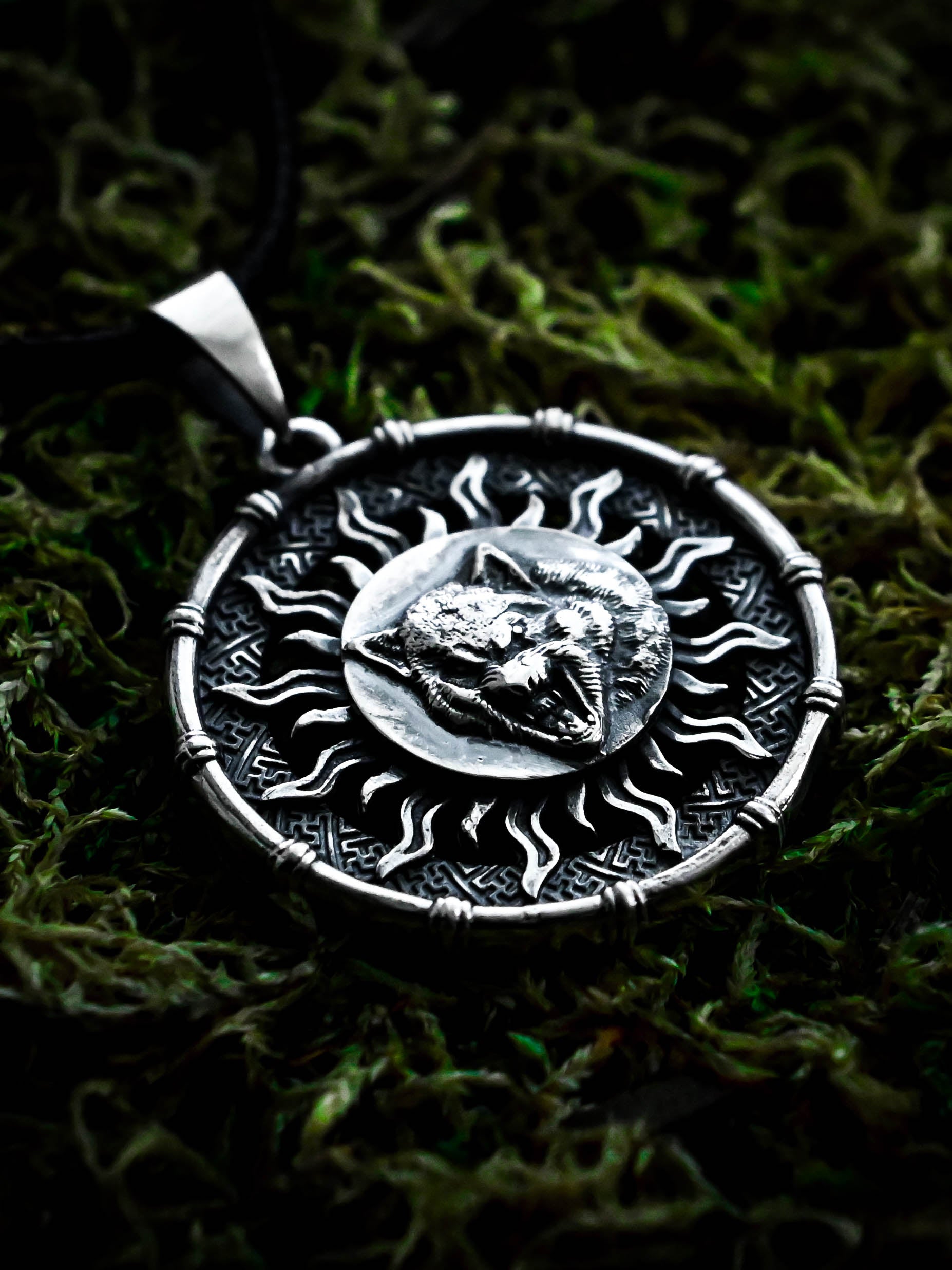 Wolf Amulet in Sun Disc, Sterling Silver 925 — Viking, Norse & Slavic Symbol Pendant