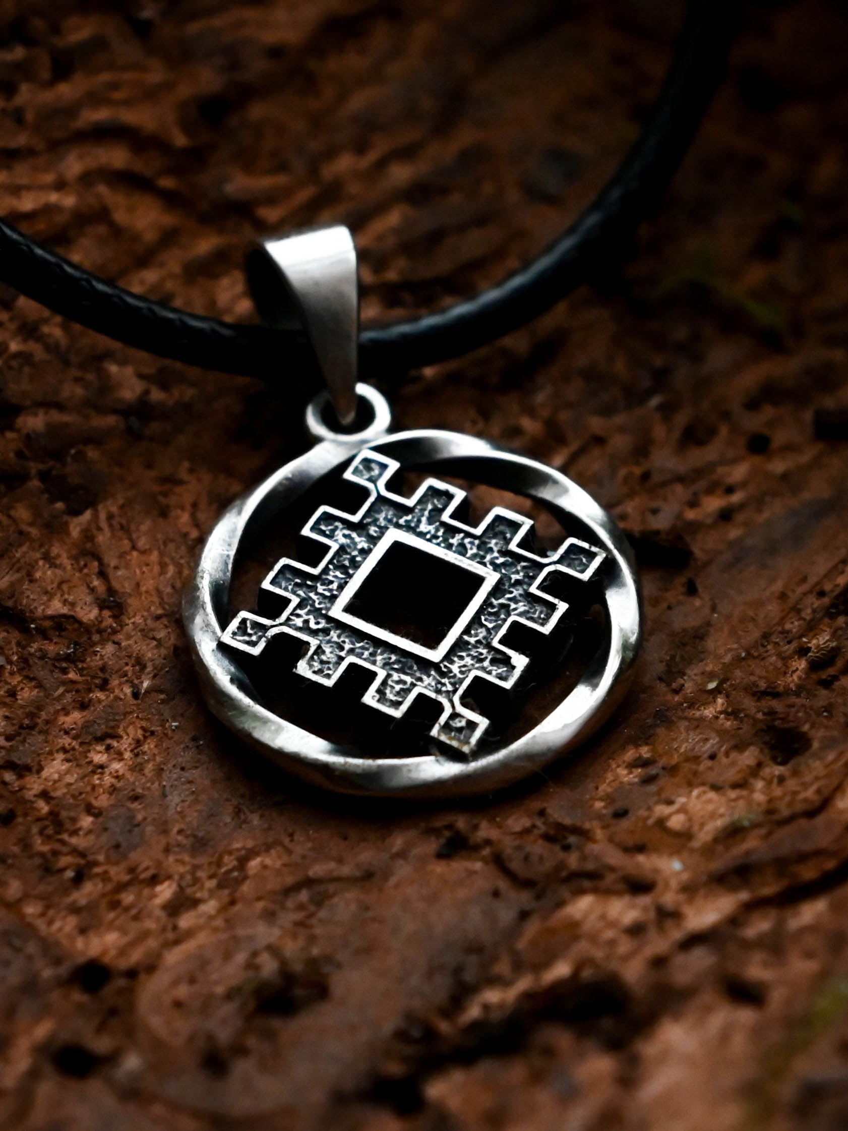 Thistle of Happiness (Repeynik) Amulet in Twisted Sterling Silver 925 — Slavic, Viking & Norse Symbol Pendant