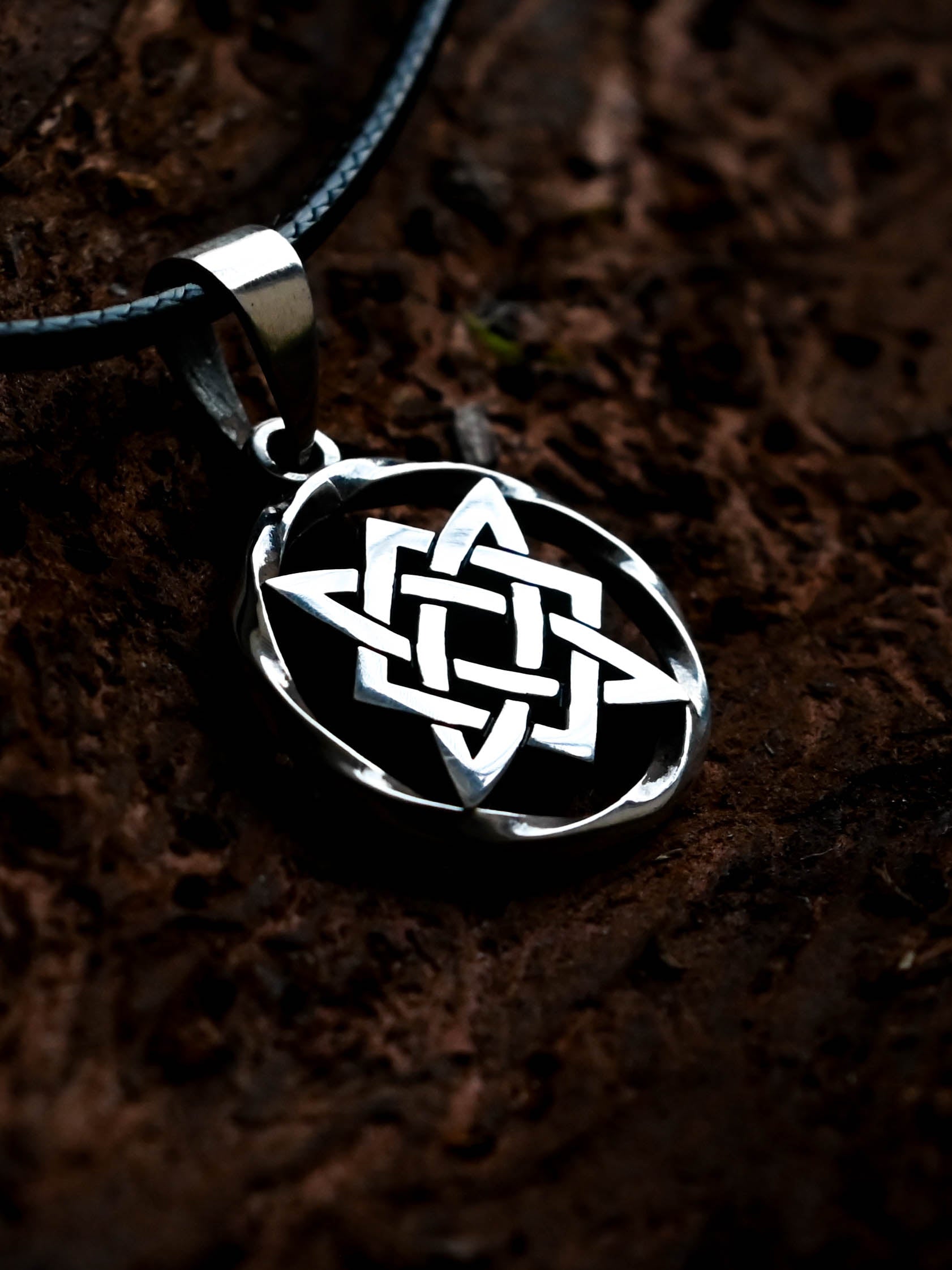 Star of Rus Amulet in Twisted Sterling Silver 925 — Slavic, Viking & Norse Symbol Pendant