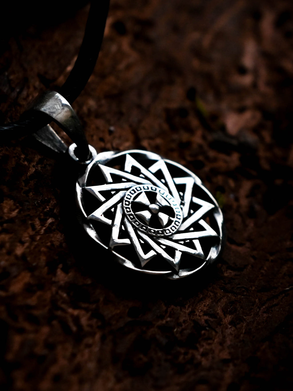 Star of Erzgamma Amulet in Twisted Sterling Silver 925 — Slavic, Viking & Norse Symbol Pendant