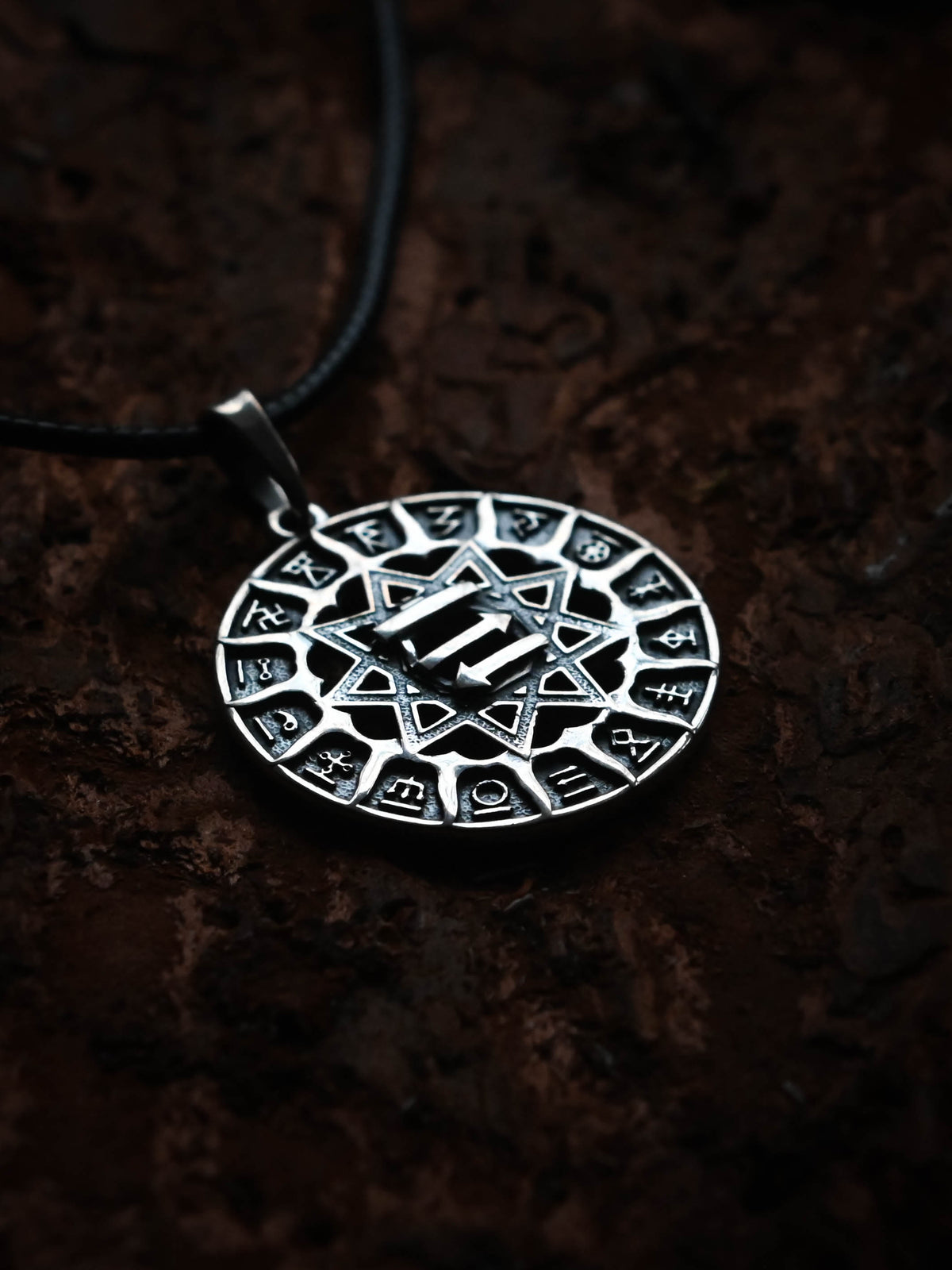 Slavic Chertog Busel (Stork) Amulet, Sterling Silver 925 — Svarog Circle Zodiac Pendant