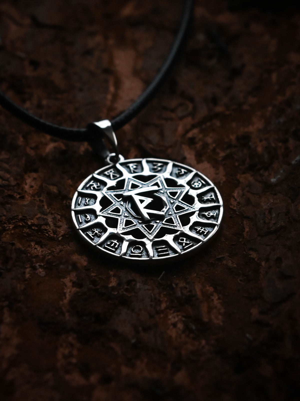 Slavic Chertog Rasa Amulet, Sterling Silver 925 — Svarog Circle Zodiac Pendant