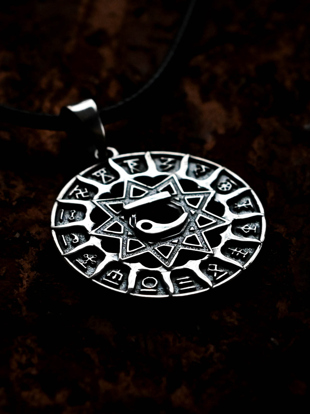 Slavic Chertog Lebed (Swan) Amulet, Sterling Silver 925 — Svarog Circle Zodiac Pendant
