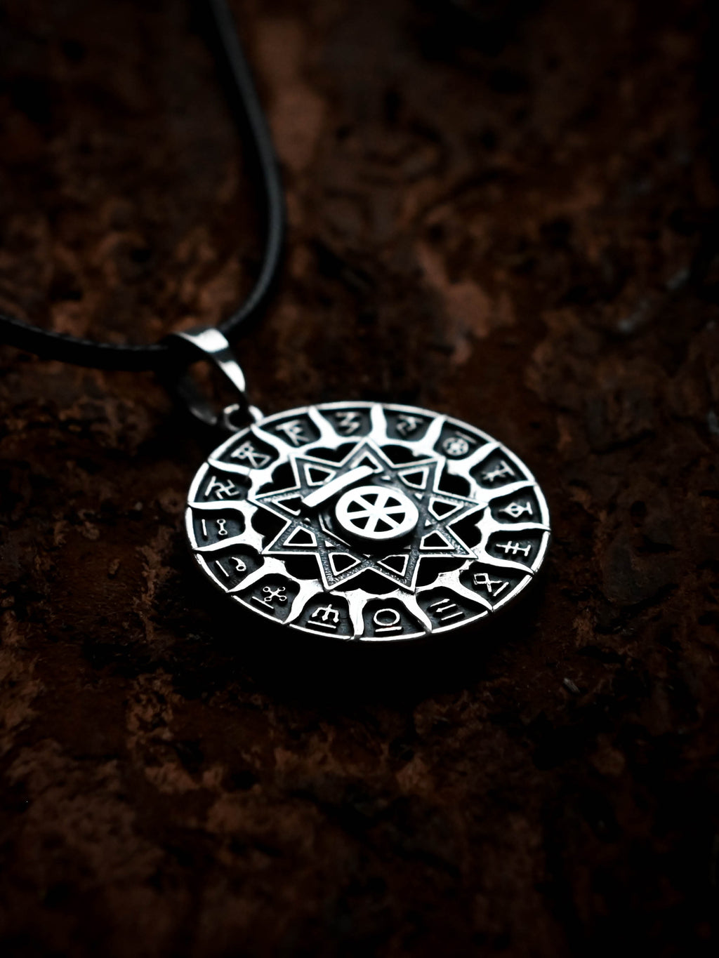 Slavic Chertog Finist (Falcon) Amulet, Sterling Silver 925 — Svarog Circle Zodiac Pendant