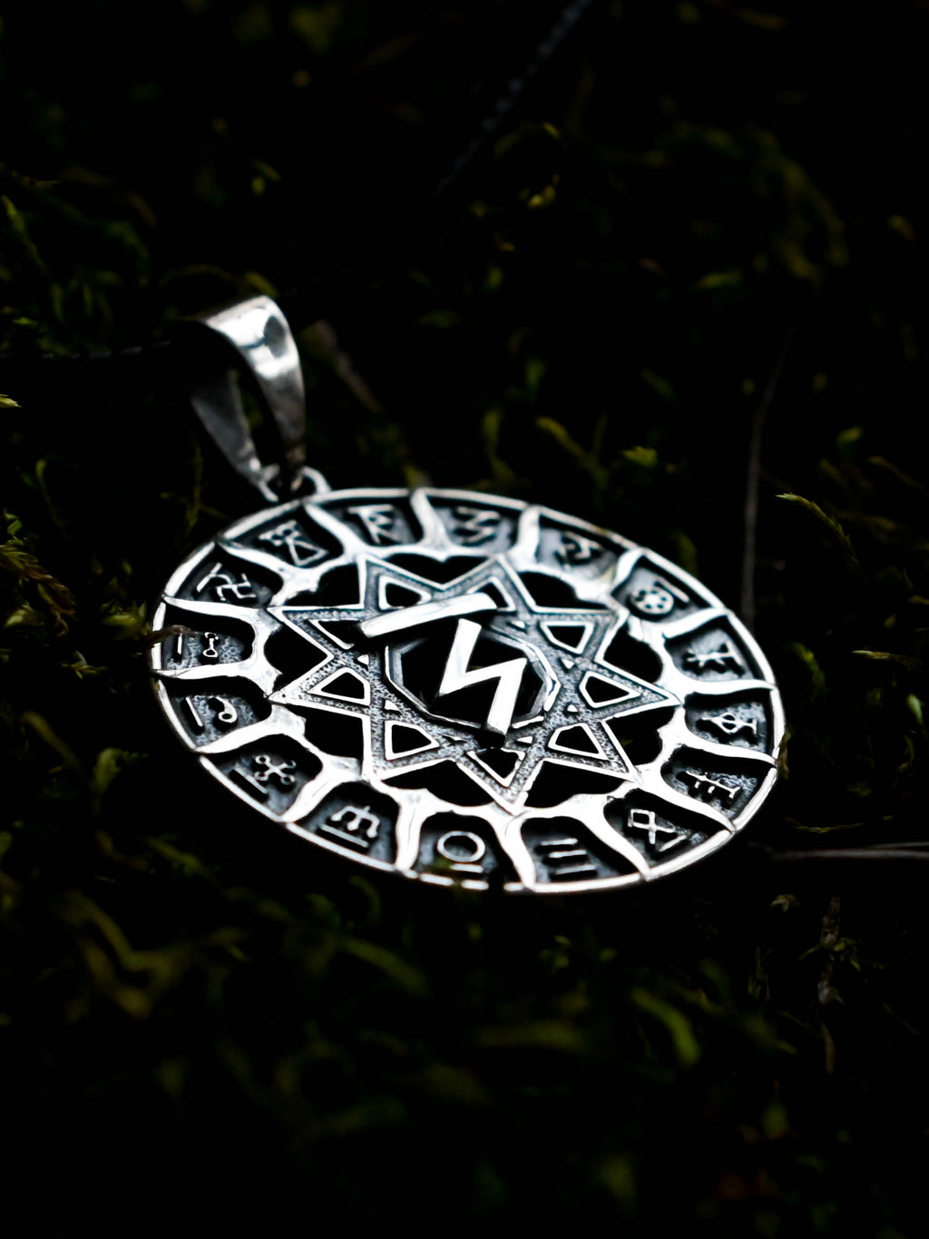 Slavic Chertog Orel (Eagle) Amulet, Sterling Silver 925 — Svarog Circle Zodiac Pendant