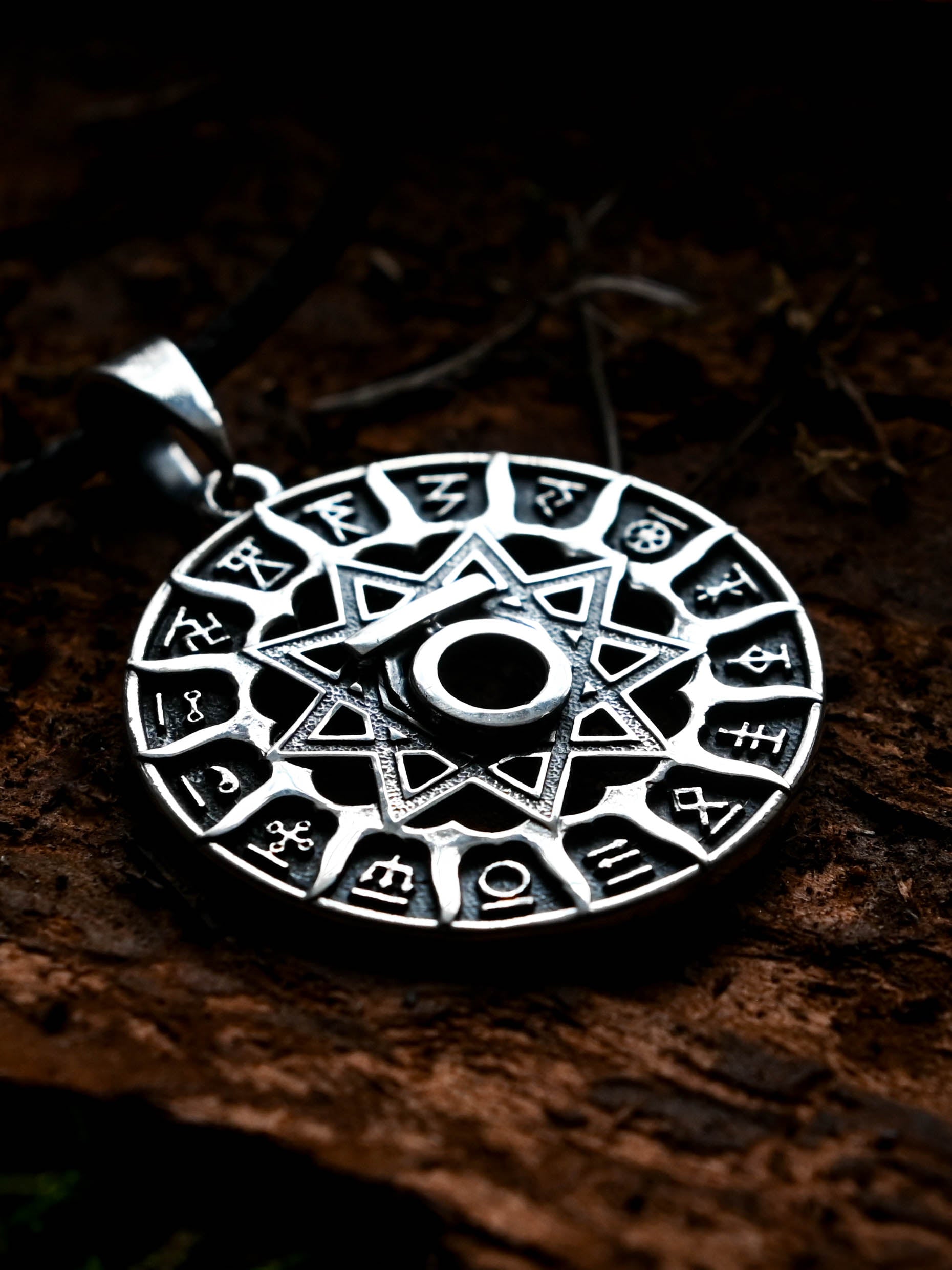 Slavic Chertog Medved (Bear) Amulet, Sterling Silver 925 — Svarog Circle Zodiac Pendant