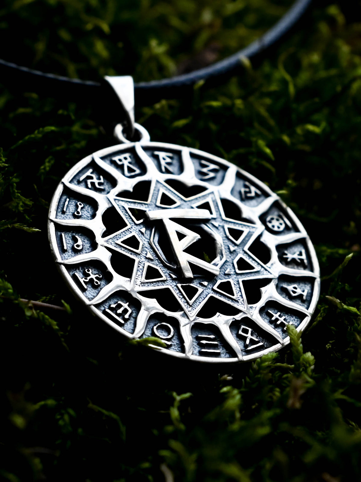 Slavic Chertog Rasa Amulet, Sterling Silver 925 — Svarog Circle Zodiac Pendant