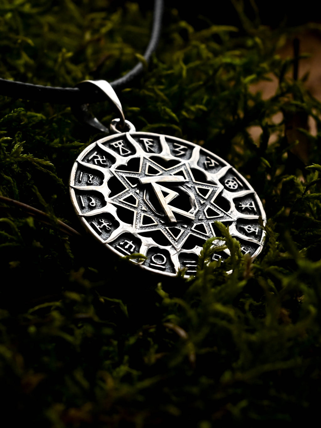 Slavic Chertog Rasa Amulet, Sterling Silver 925 — Svarog Circle Zodiac Pendant