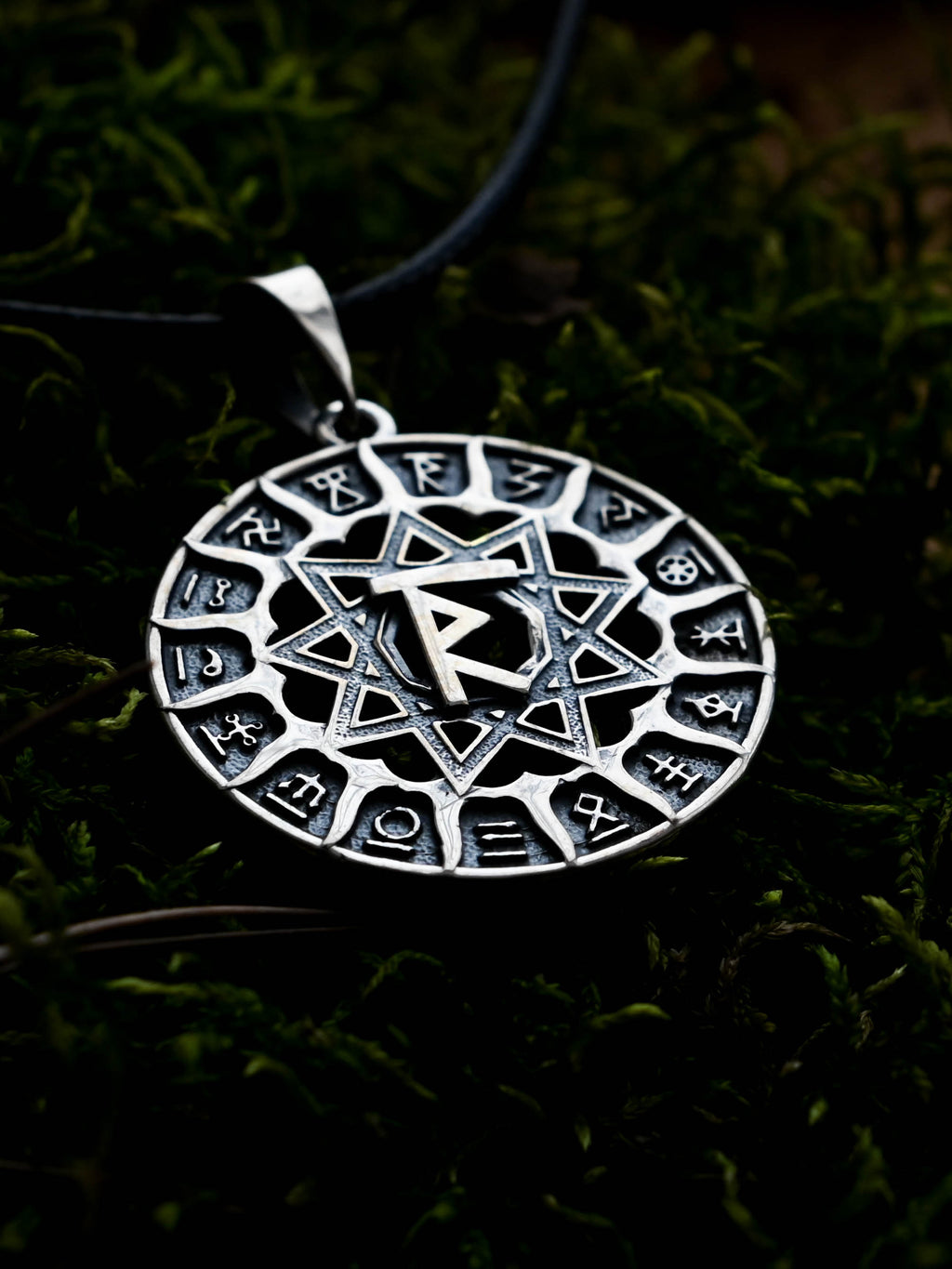 Slavic Chertog Rasa Amulet, Sterling Silver 925 — Svarog Circle Zodiac Pendant