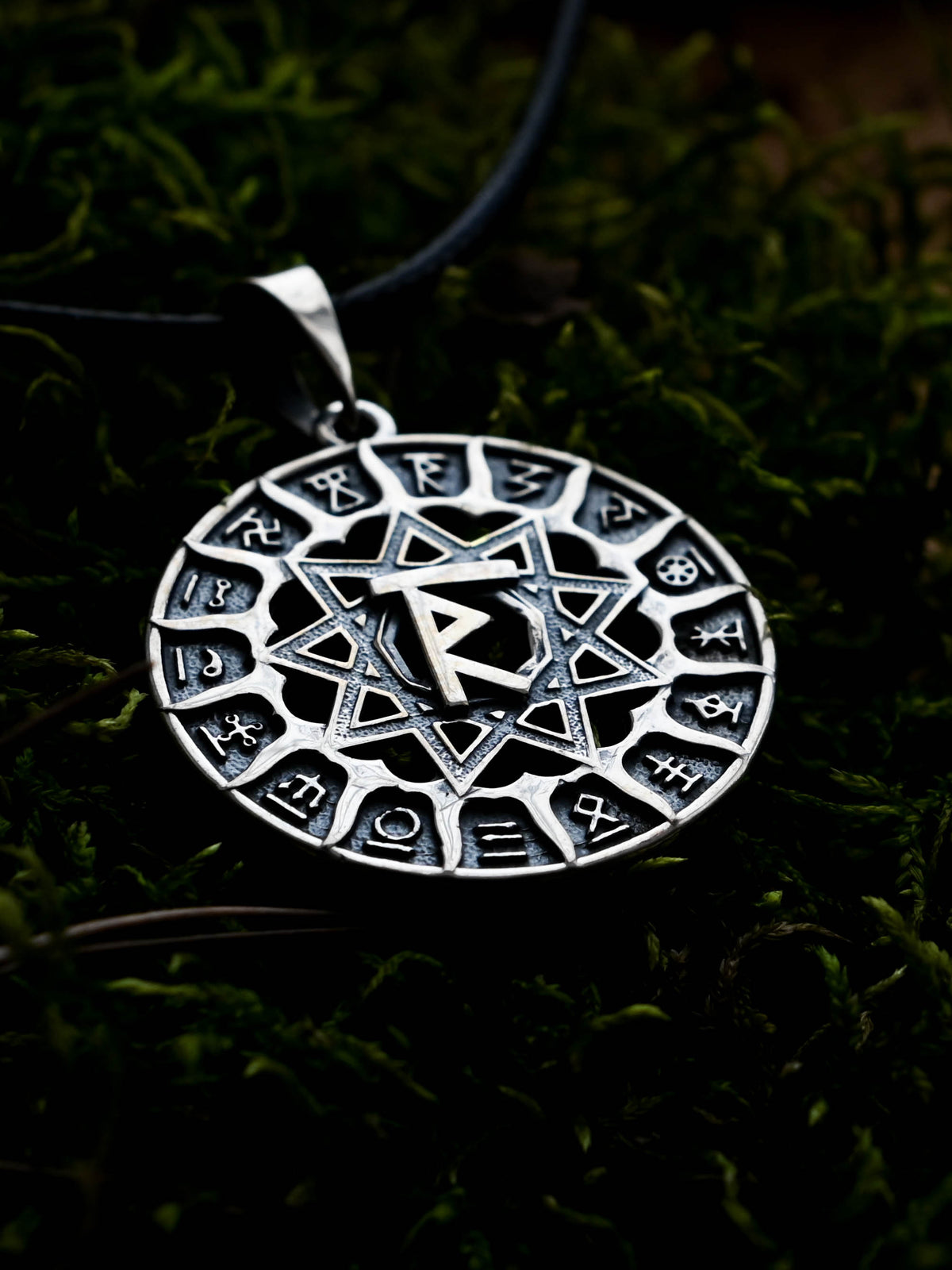 Slavic Chertog Rasa Amulet, Sterling Silver 925 — Svarog Circle Zodiac Pendant