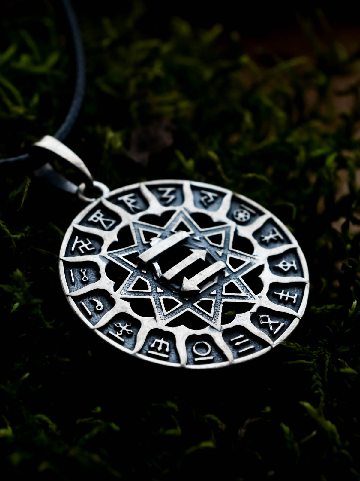 Slavic Chertog Busel (Stork) Amulet, Sterling Silver 925 — Svarog Circle Zodiac Pendant