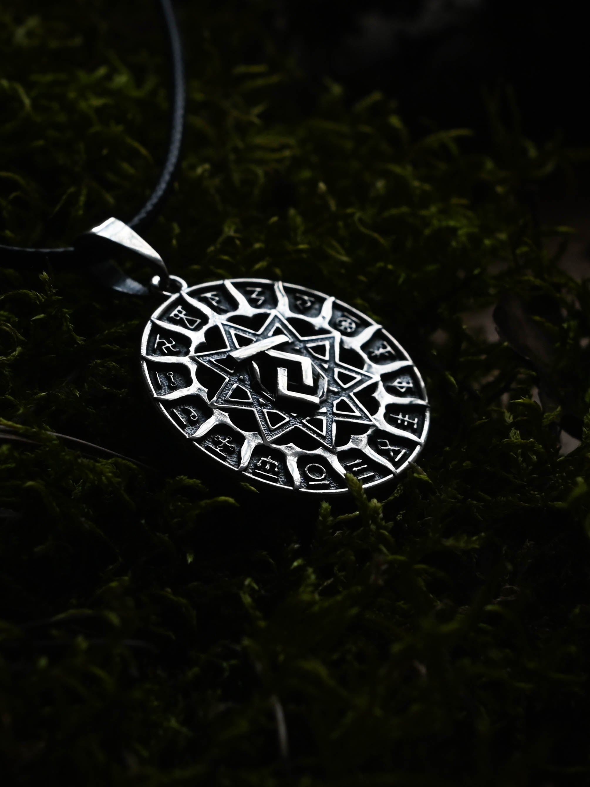 Slavic Chertog Kon (Horse) Amulet, Sterling Silver 925 — Svarog Circle Zodiac Pendant