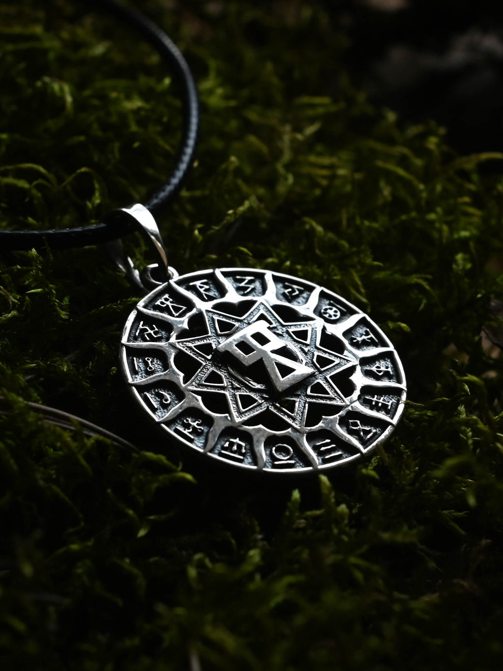 Slavic Chertog Deva Amulet, Sterling Silver 925 — Svarog Circle Zodiac Pendant