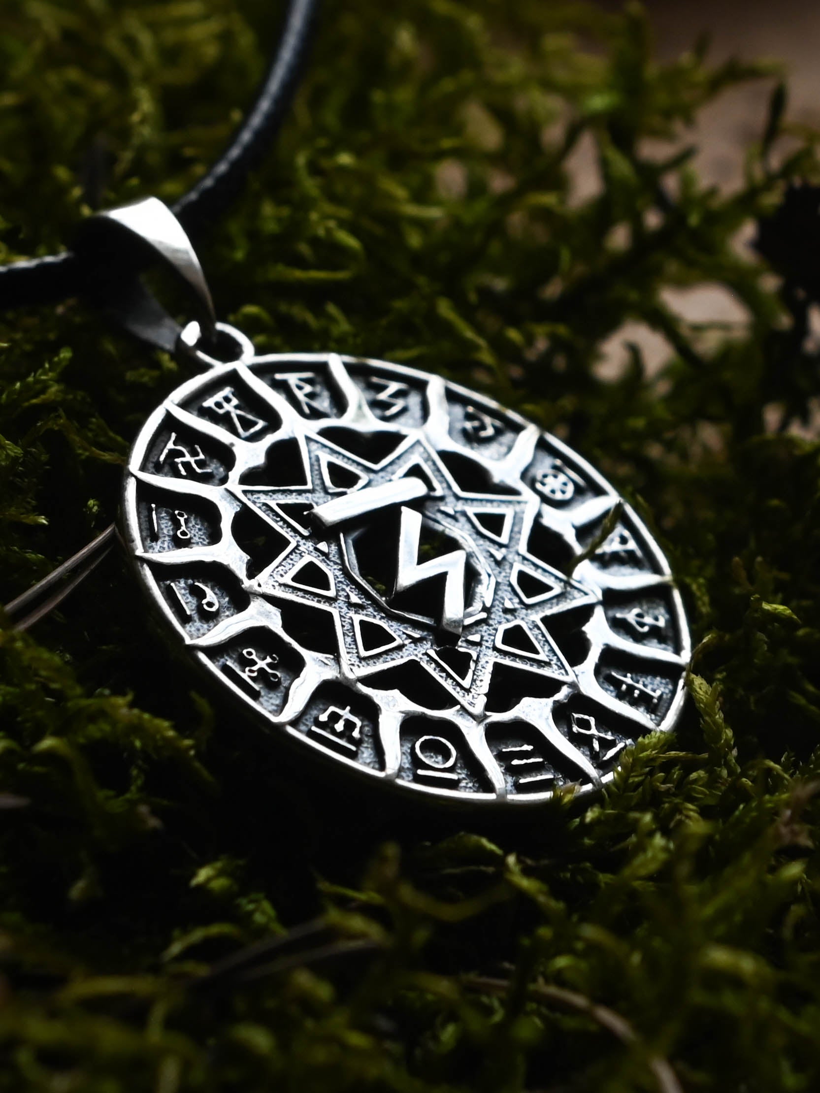 Slavic Chertog Orel (Eagle) Amulet, Sterling Silver 925 — Svarog Circle Zodiac Pendant