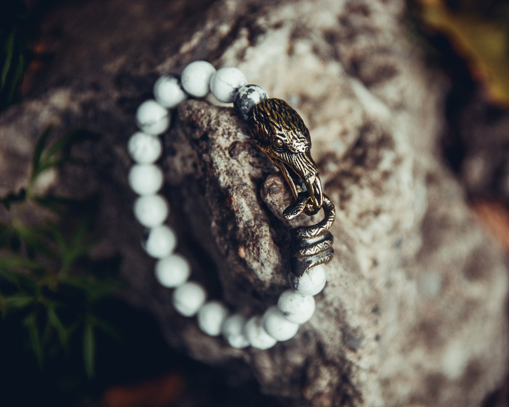 Howlite Bracelet with Raven and Snake Clasp