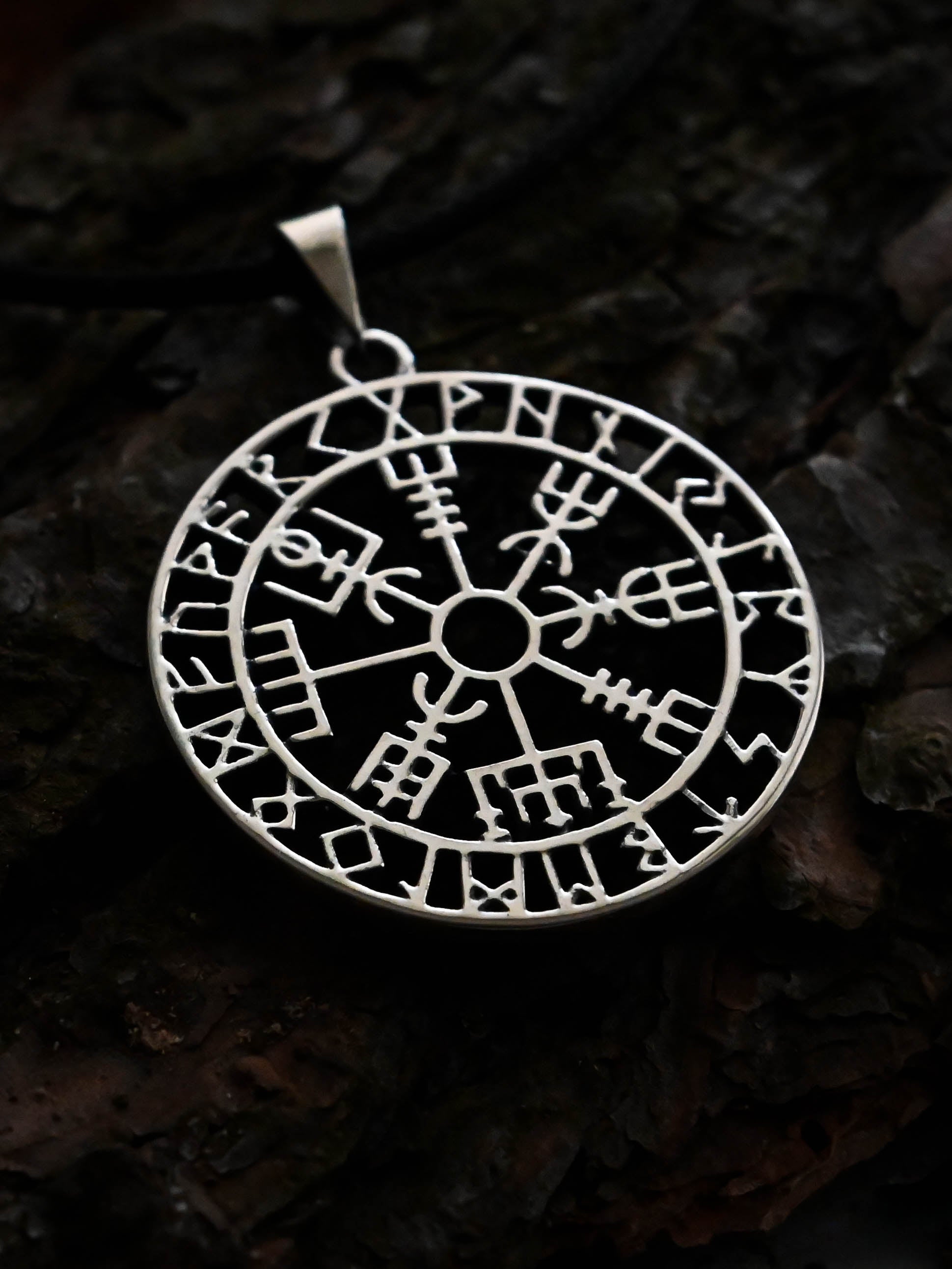 Vegvisir Amulet in Futhark, Sterling Silver 925 — Viking Symbol Pendant
