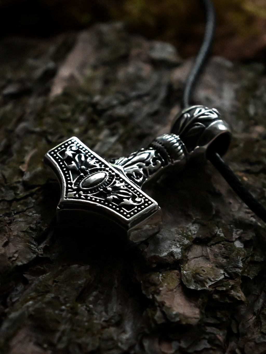 Classic Thor's Hammer (Mjolnir), Sterling Silver 925 — Viking Symbol Pendant