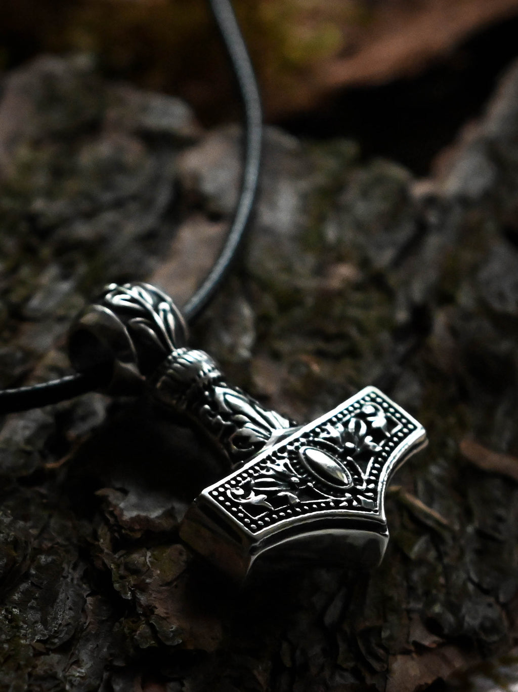 Classic Thor's Hammer (Mjolnir), Sterling Silver 925 — Viking Symbol Pendant