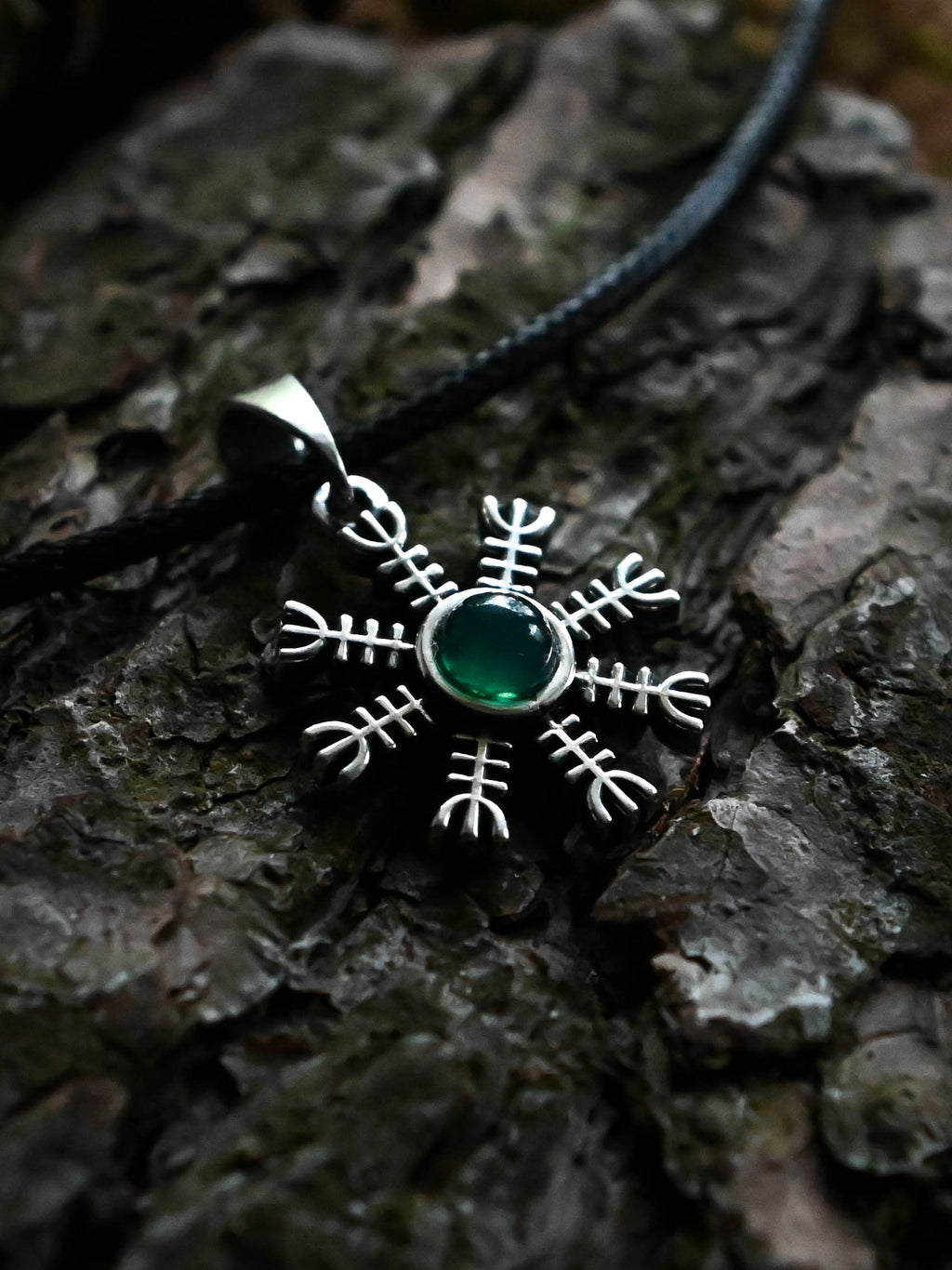 Helm of Awe (Aegishjalmur) Amulet with Chalcedony Stone, Sterling Silver 925 — Viking Symbol Pendant