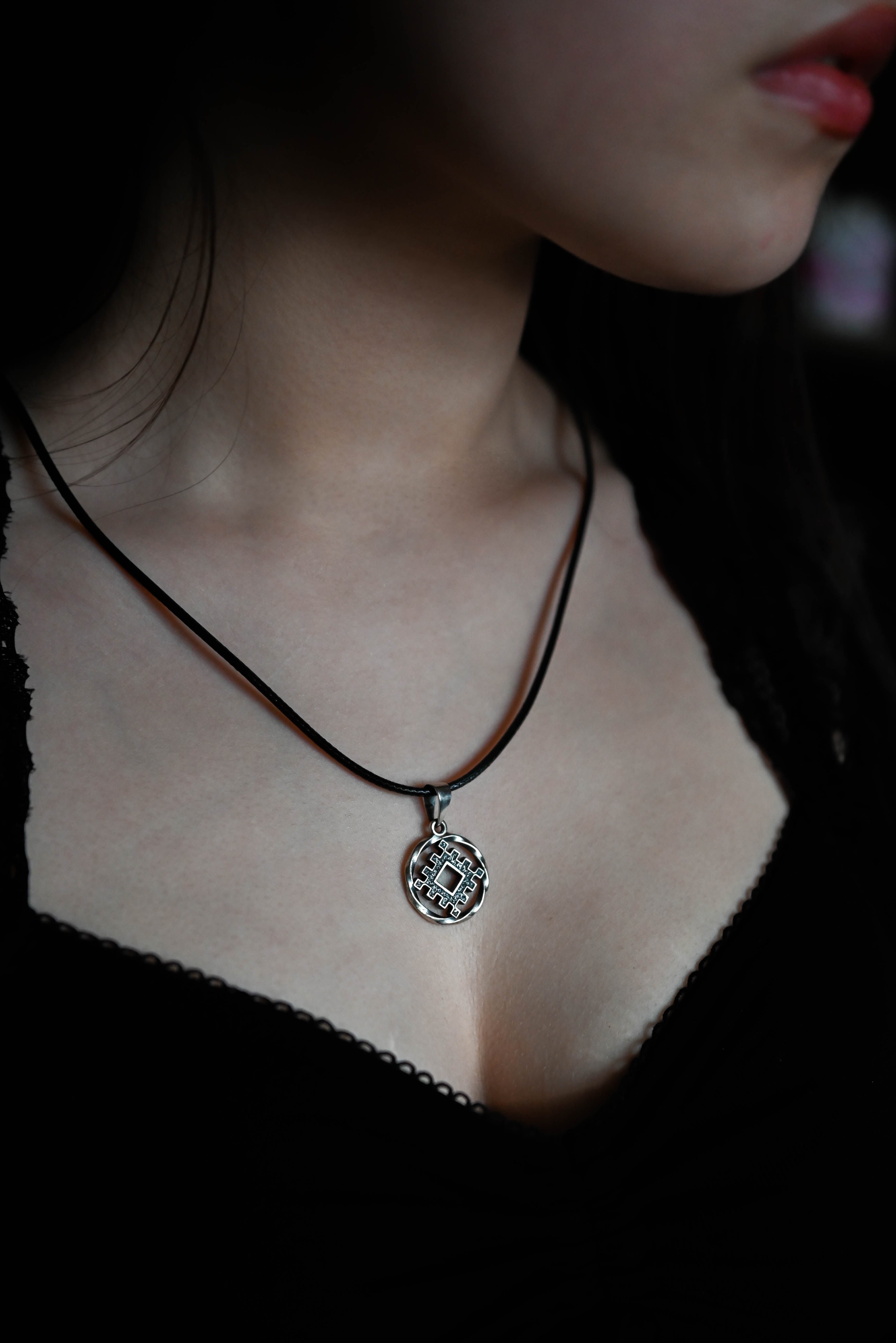 Thistle of Happiness (Repeynik) Amulet in Twisted Sterling Silver 925 — Slavic, Viking & Norse Symbol Pendant