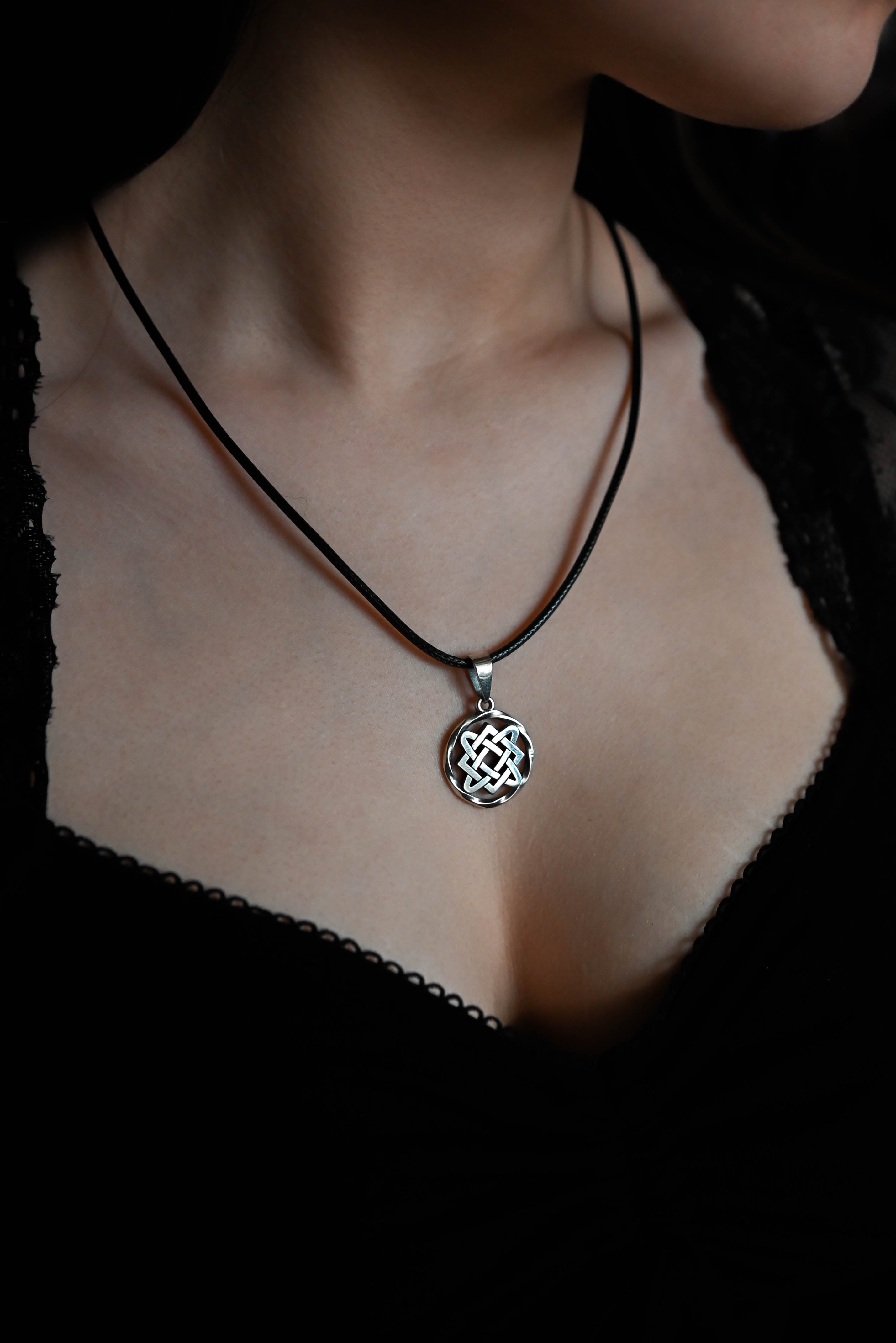 Star of Rus Amulet in Twisted Sterling Silver 925 — Slavic, Viking & Norse Symbol Pendant