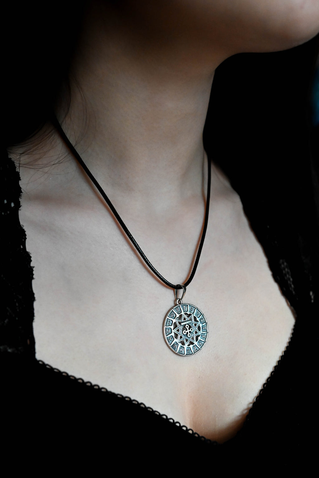 Slavic Chertog Zmey (Serpent) Amulet, Sterling Silver 925 — Svarog Circle Zodiac Pendant