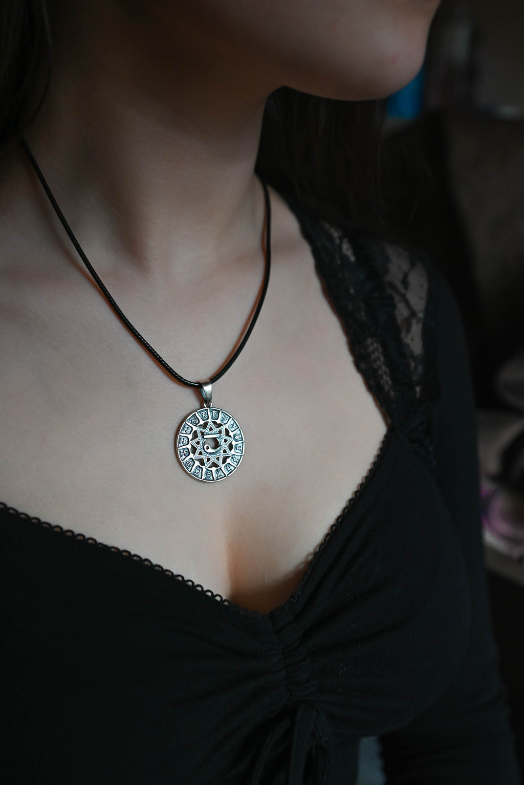 Slavic Chertog Lebed (Swan) Amulet, Sterling Silver 925 — Svarog Circle Zodiac Pendant