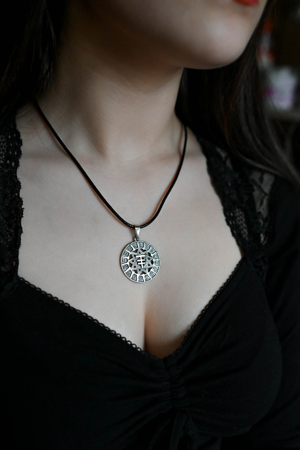 Slavic Chertog Lisa (Fox) Amulet, Sterling Silver 925 — Svarog Circle Zodiac Pendant
