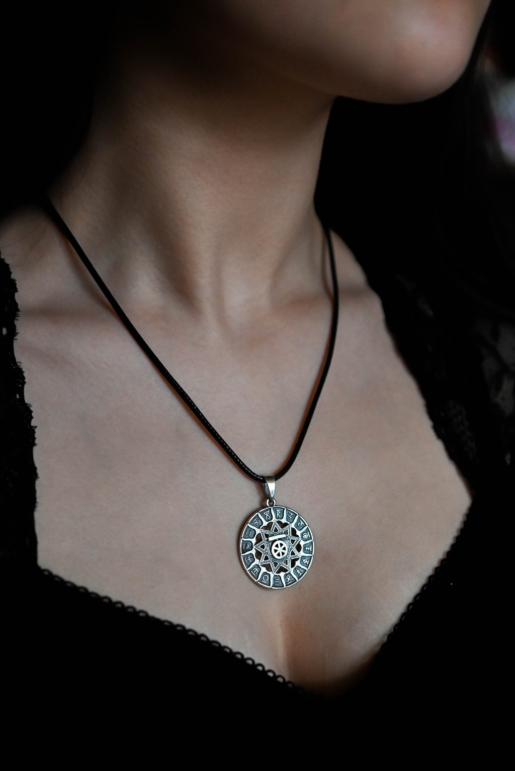 Slavic Chertog Finist (Falcon) Amulet, Sterling Silver 925 — Svarog Circle Zodiac Pendant