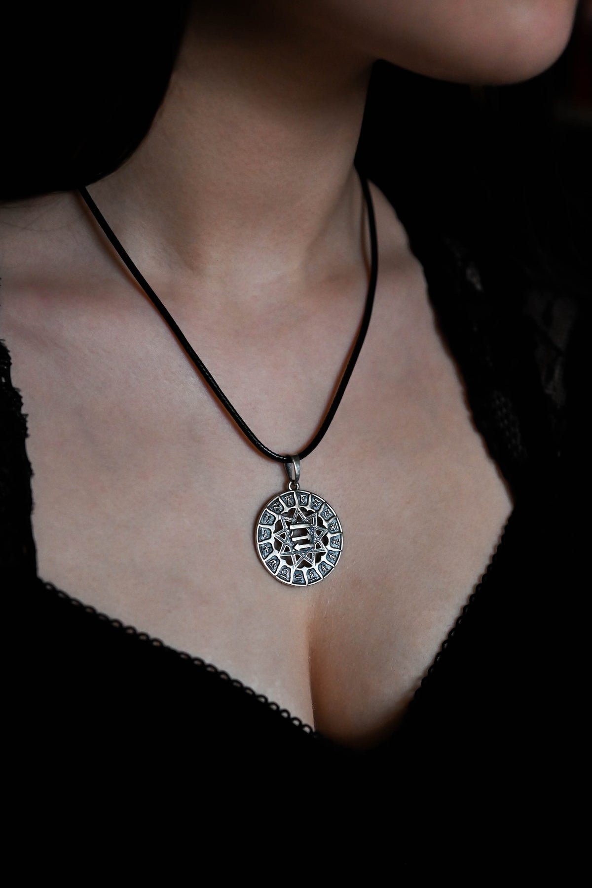 Slavic Chertog Busel (Stork) Amulet, Sterling Silver 925 — Svarog Circle Zodiac Pendant