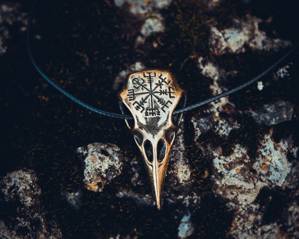 Raven Skull with Vegvisir Amulet, Natural Bronze — Viking & Norse Symbol Pendant