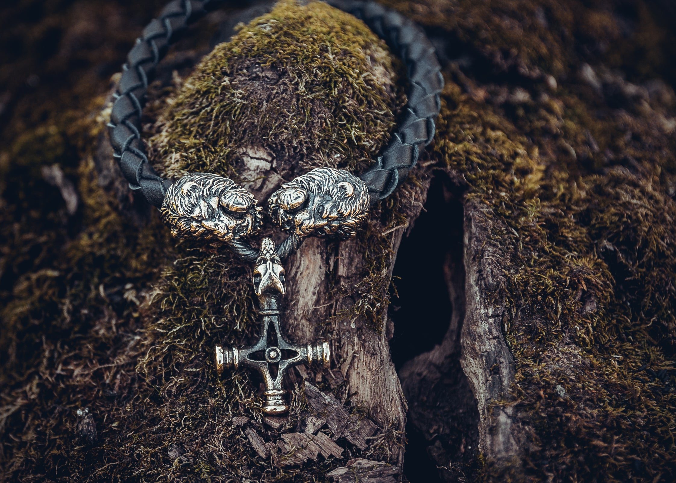Two Lions with Wolf Cross Pendant, Natural Leather and Bronze — Viking Symbol