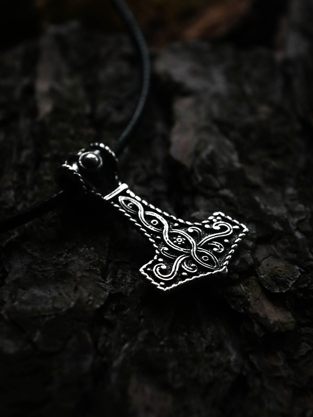 Thor's Hammer with Norse Knotwork, Sterling Silver 925 — Viking Symbol Pendant
