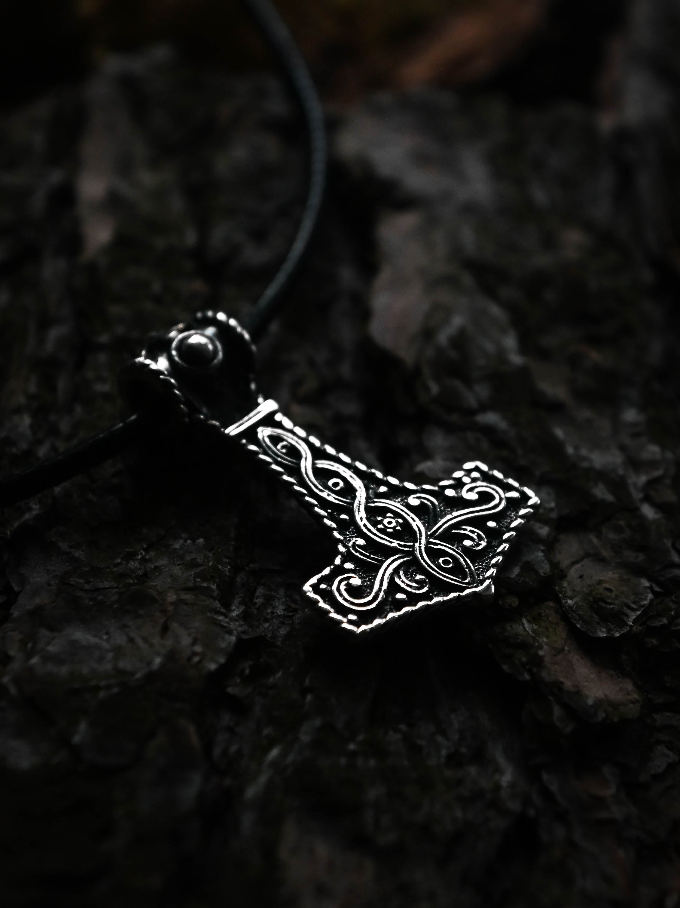 Thor's Hammer with Norse Knotwork, Sterling Silver 925 — Viking Symbol Pendant