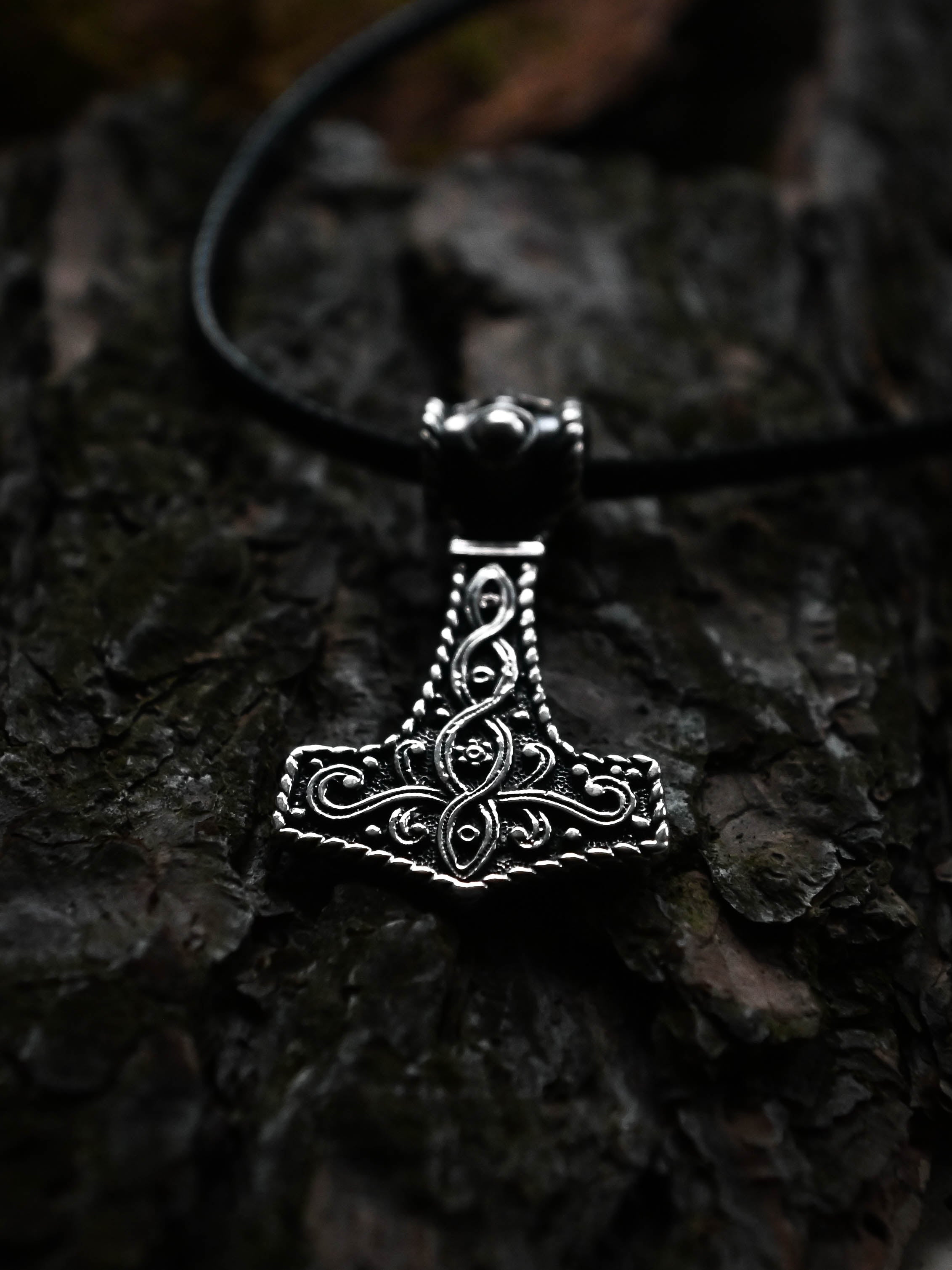 Thor's Hammer with Norse Knotwork, Sterling Silver 925 — Viking Symbol Pendant
