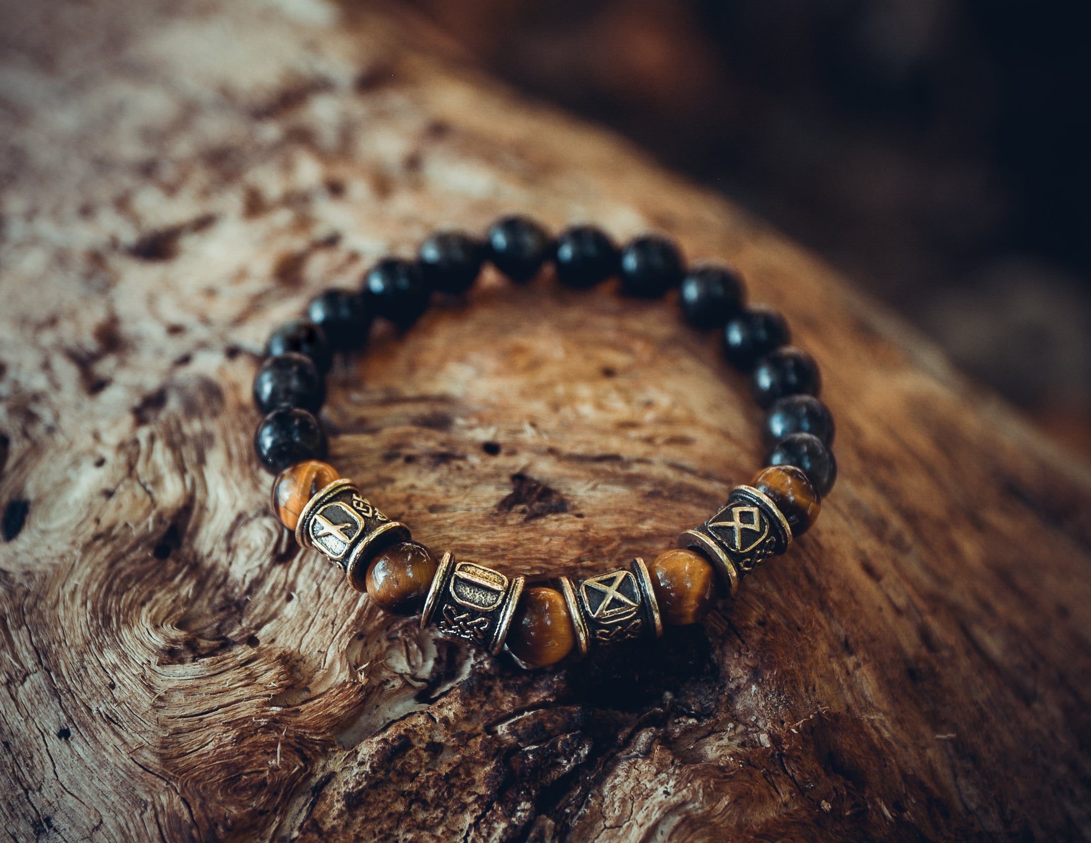 Tiger's Eye and Black Agate Bracelet with 4 Rune Beads