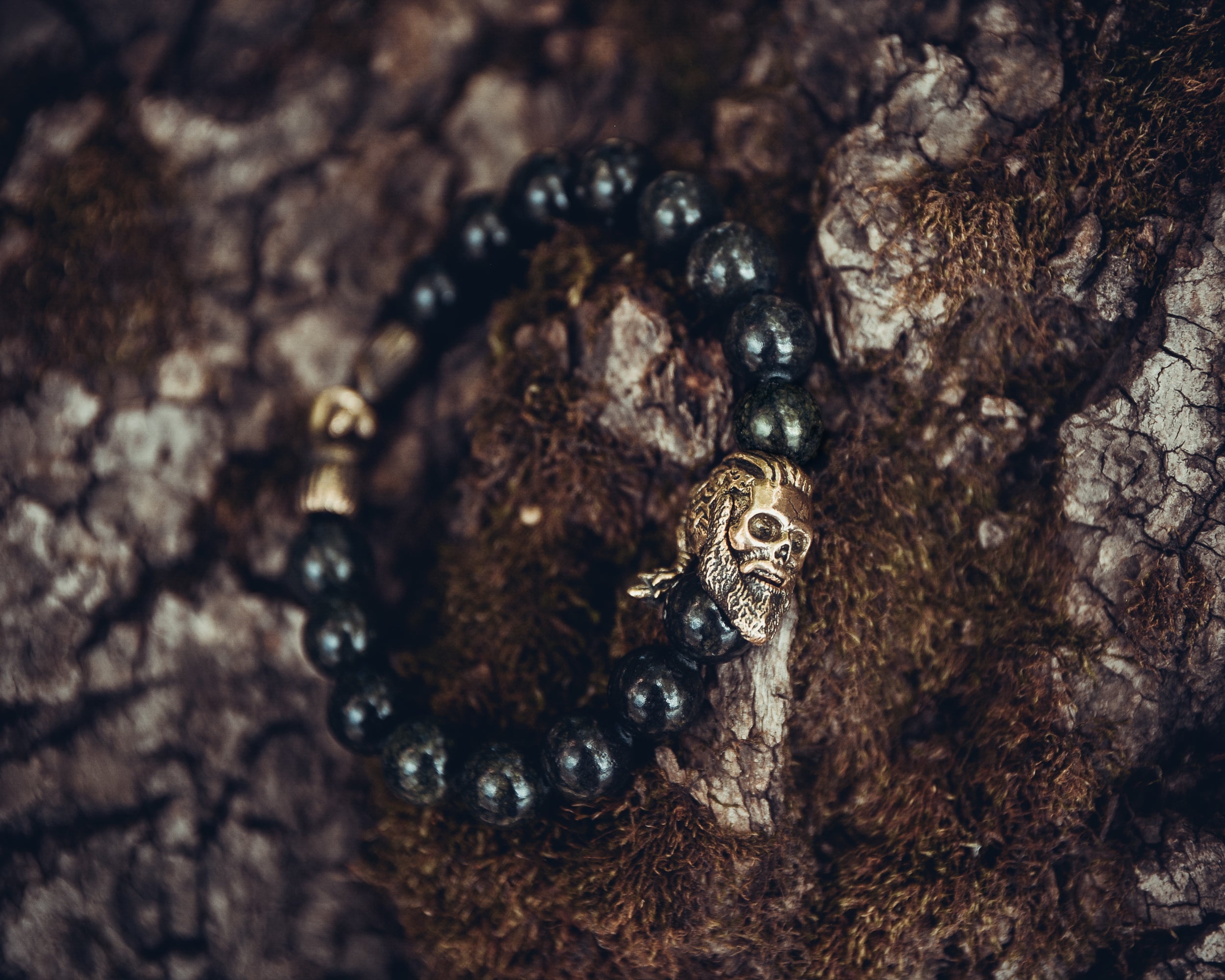 Serpentine Bracelet with Ragnar Lothbrok Bead and Clasp