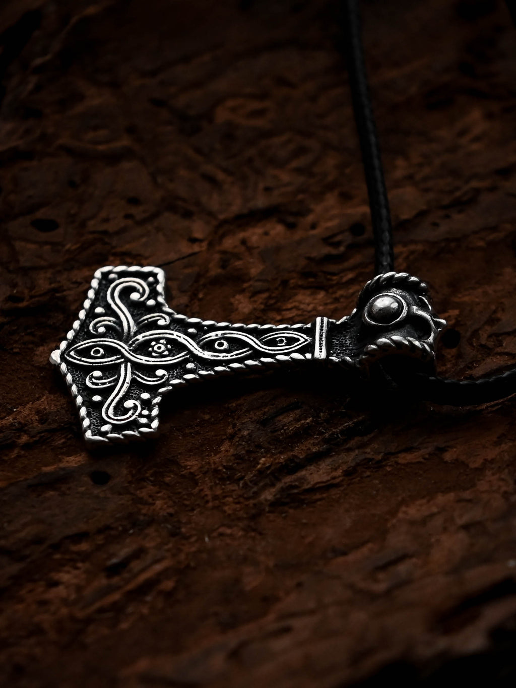 Thor's Hammer with Norse Knotwork, Sterling Silver 925 — Viking Symbol Pendant