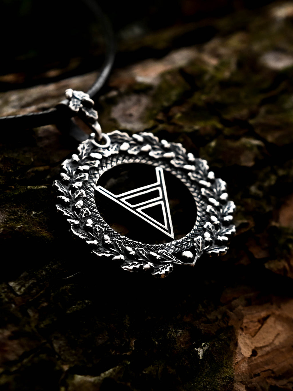 Symbol of Veles Amulet in Oak Wreath, Sterling Silver 925 — Slavic, Viking & Norse Symbol Pendant