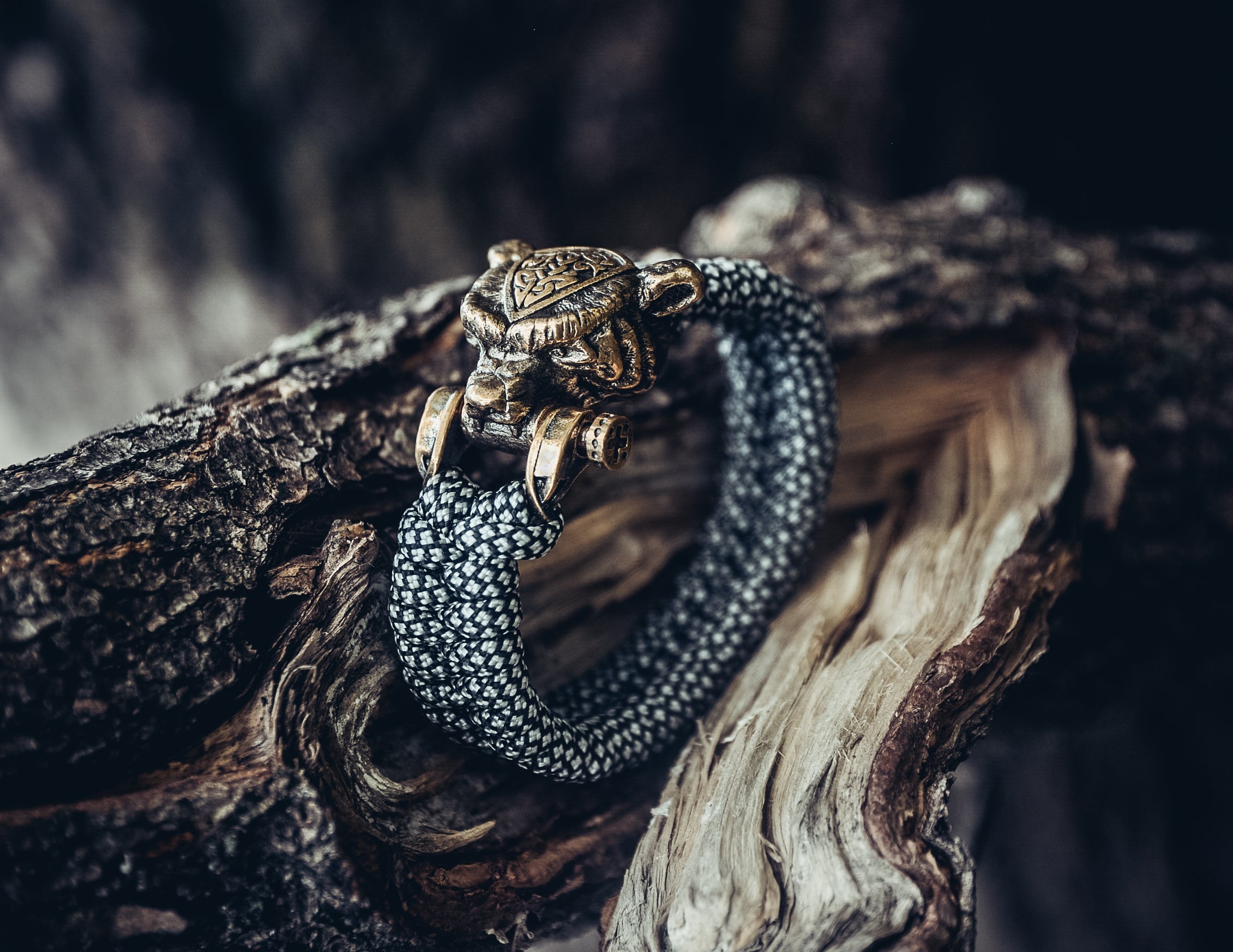 Large Slavic Bear Bracelet, Paracord and Bronze