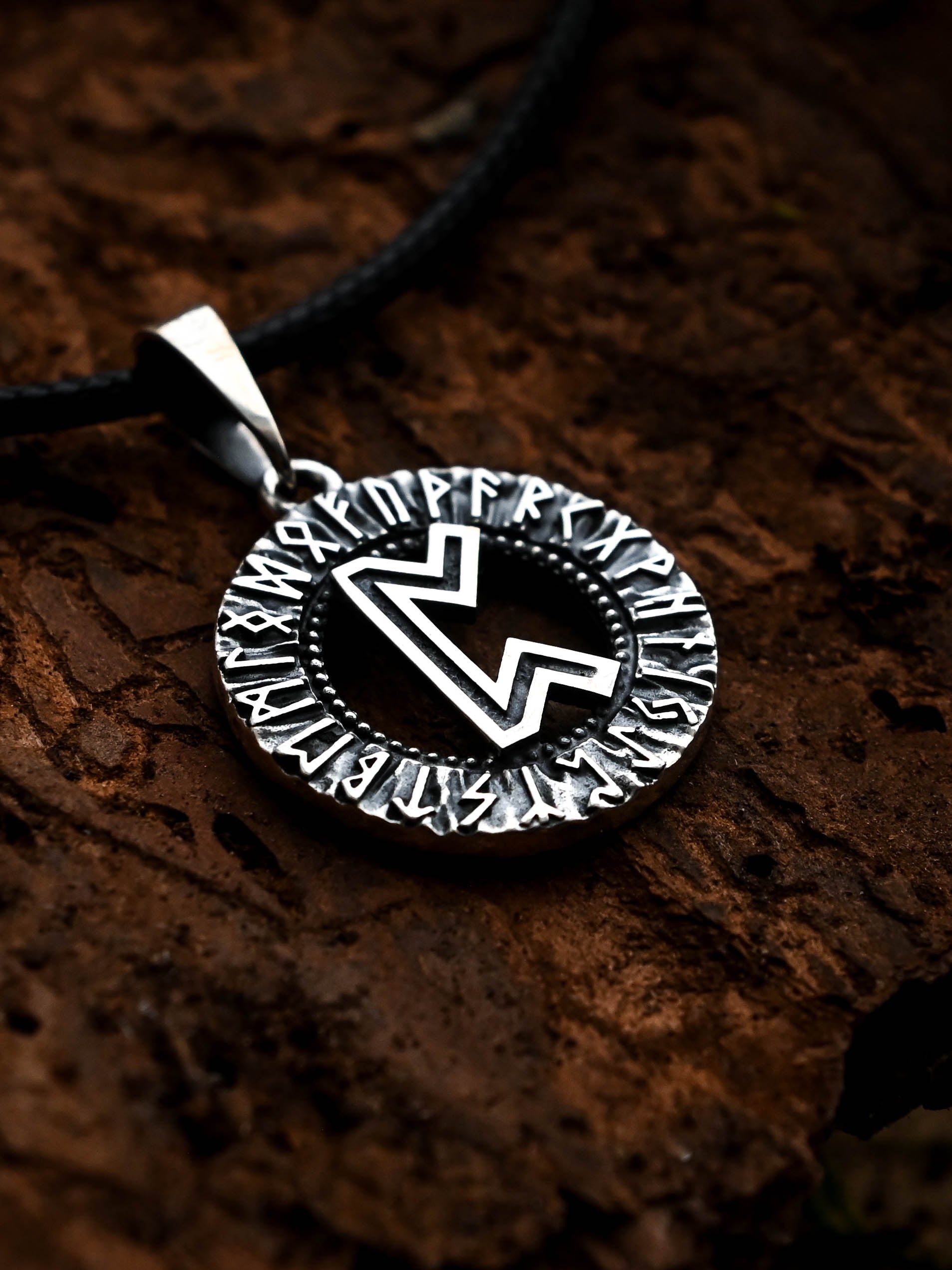 Perthro Rune Amulet, Elder Futhark, Sterling Silver 925 — Viking & Norse Symbol Pendant