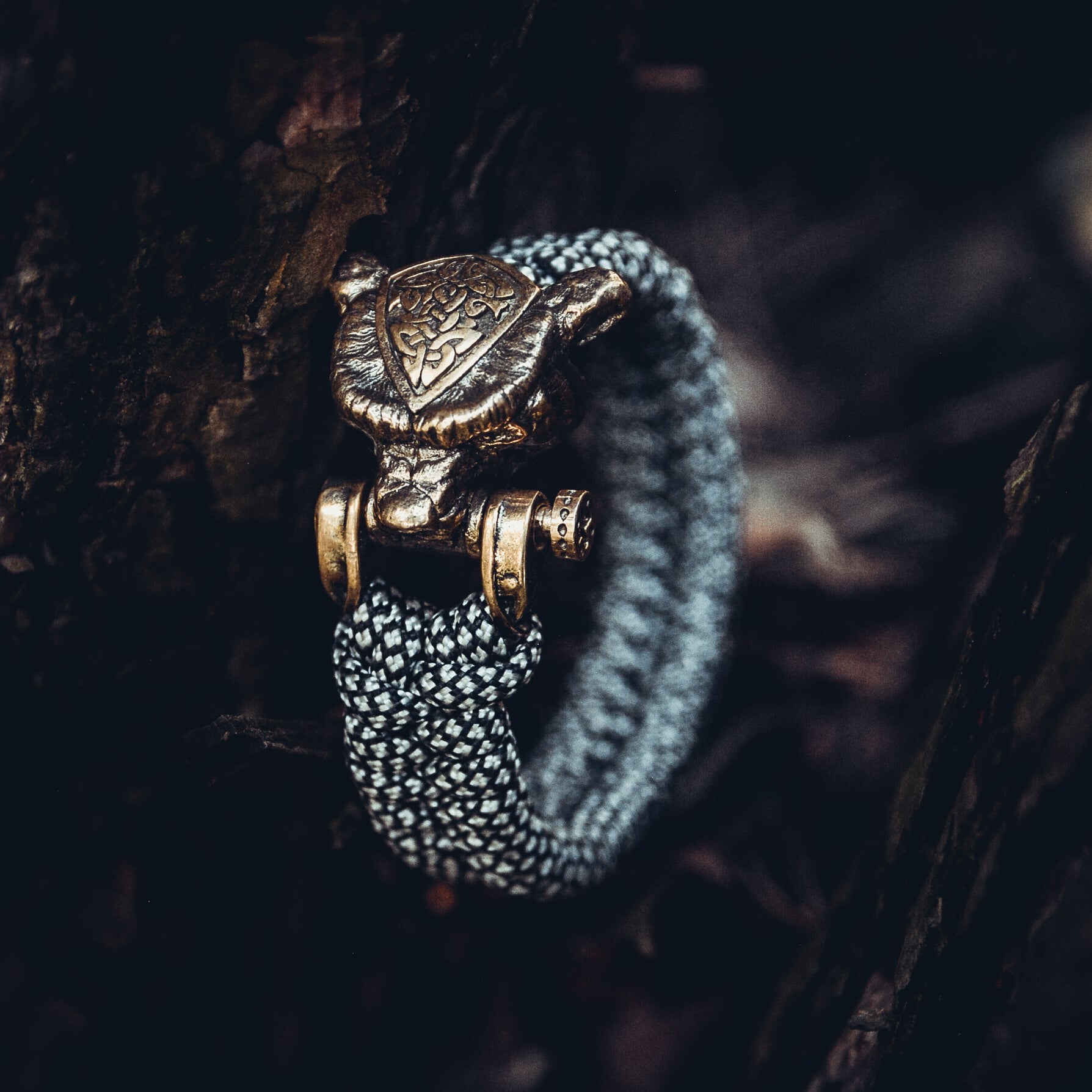 Large Slavic Bear Bracelet, Paracord and Bronze