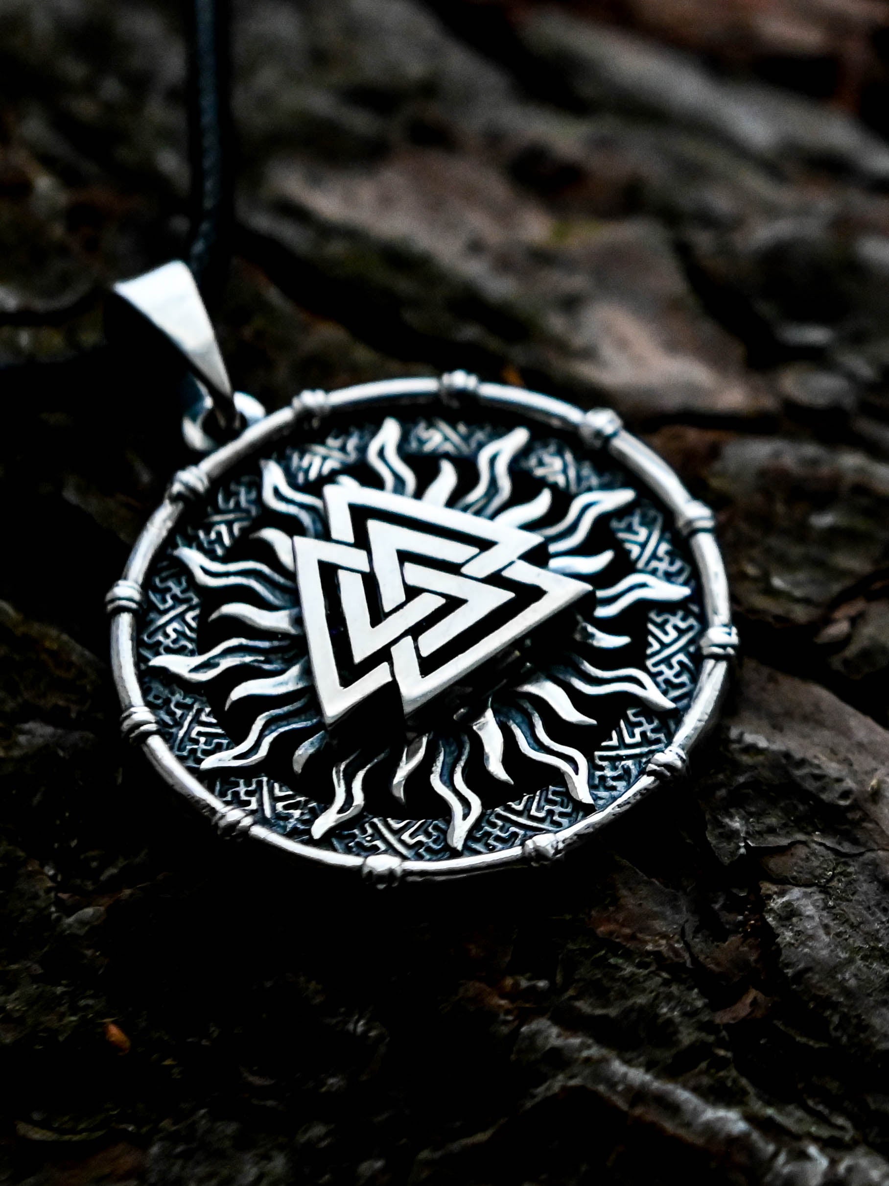 Valknut Amulet in Sun Disc, Sterling Silver 925 — Viking, Norse & Slavic Symbol Pendant