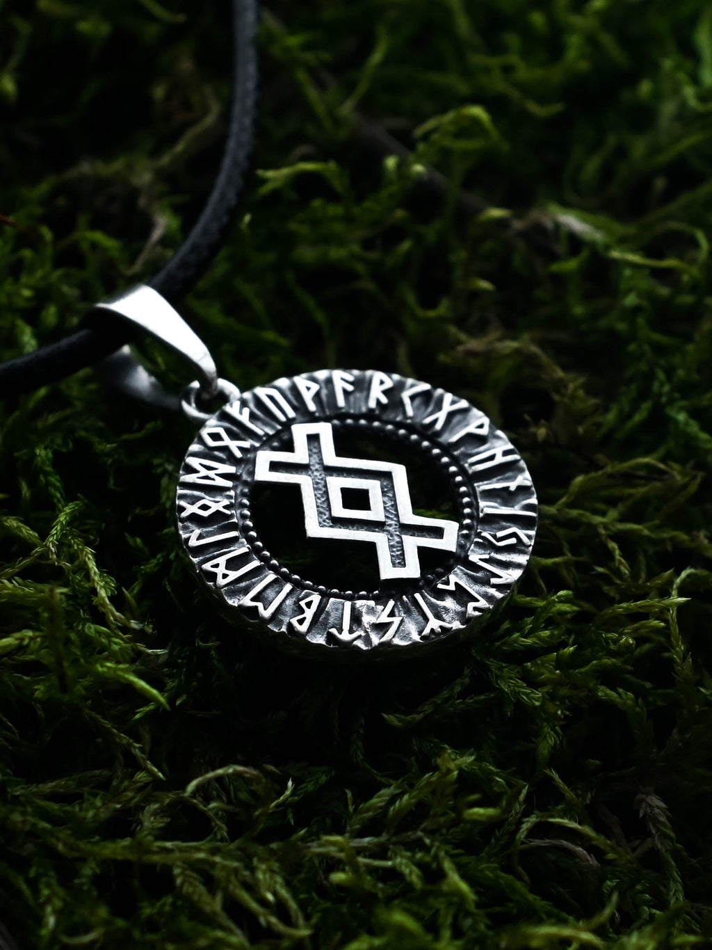 Ingwaz Rune Amulet, Elder Futhark, Sterling Silver 925 — Viking & Norse Symbol Pendant