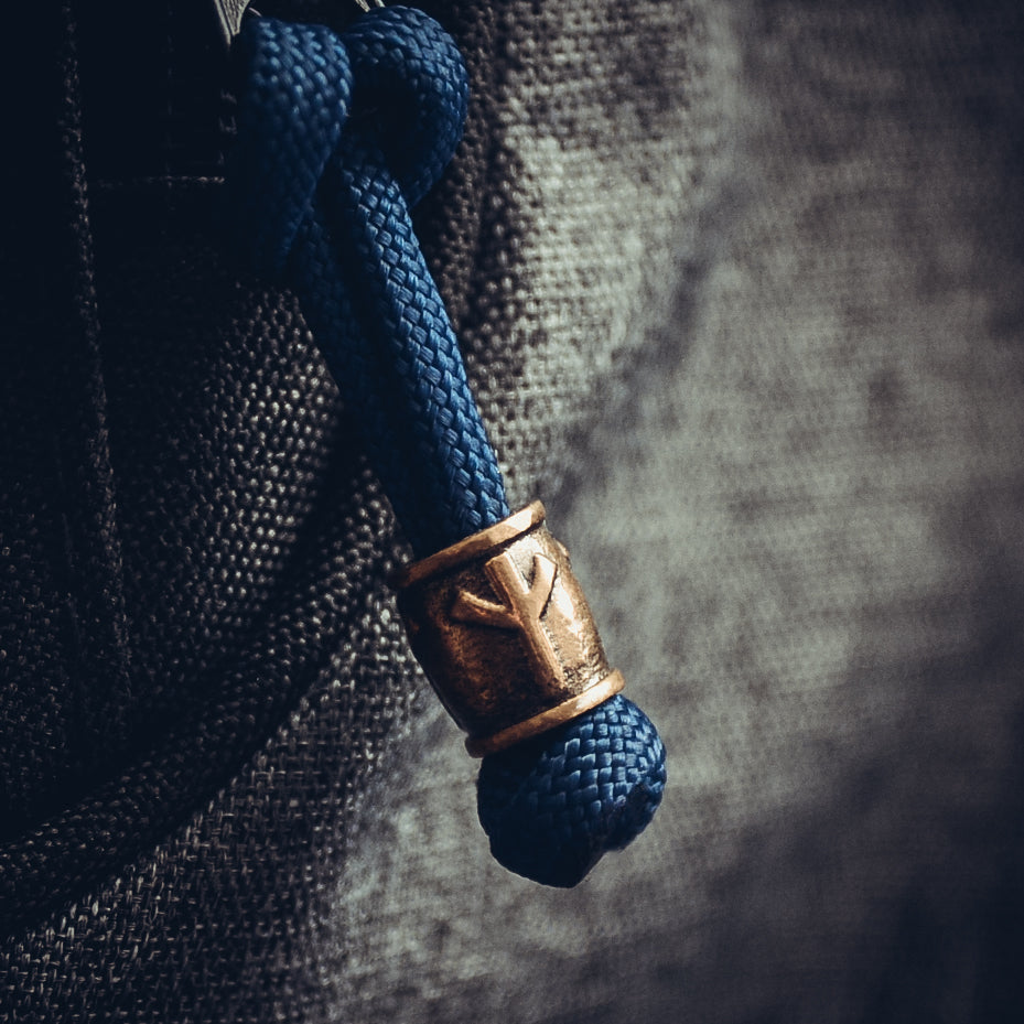 Algiz Rune Keychain, Bronze on Paracord Cord