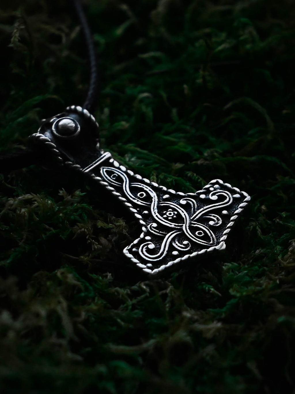 Thor's Hammer with Norse Knotwork, Sterling Silver 925 — Viking Symbol Pendant
