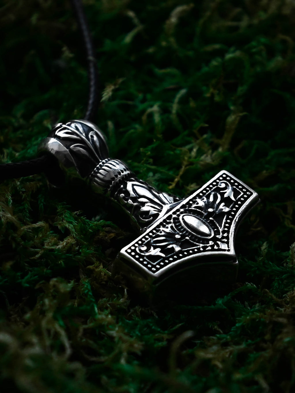 Classic Thor's Hammer (Mjolnir), Sterling Silver 925 — Viking Symbol Pendant