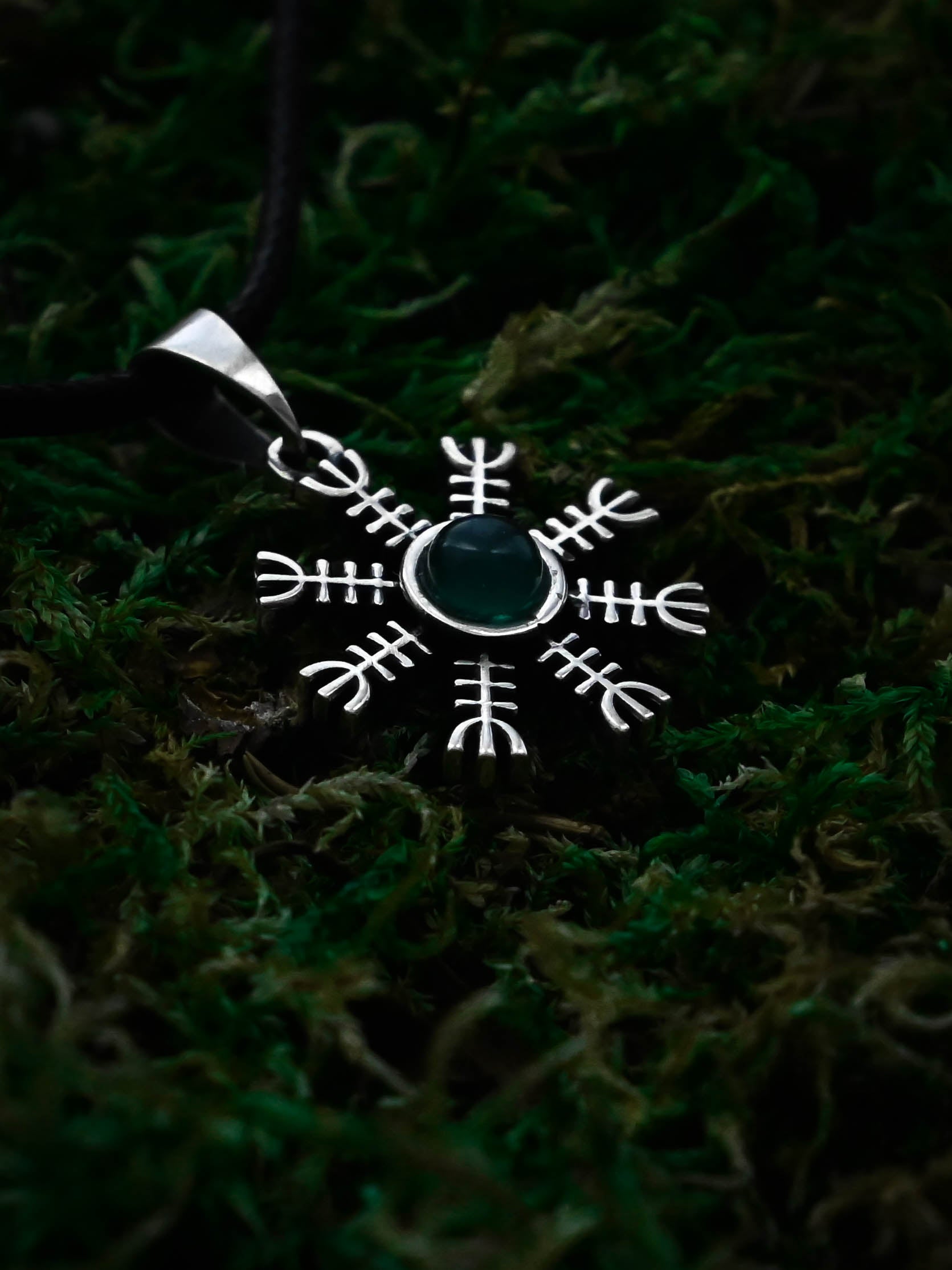 Helm of Awe (Aegishjalmur) Amulet with Chalcedony Stone, Sterling Silver 925 — Viking Symbol Pendant
