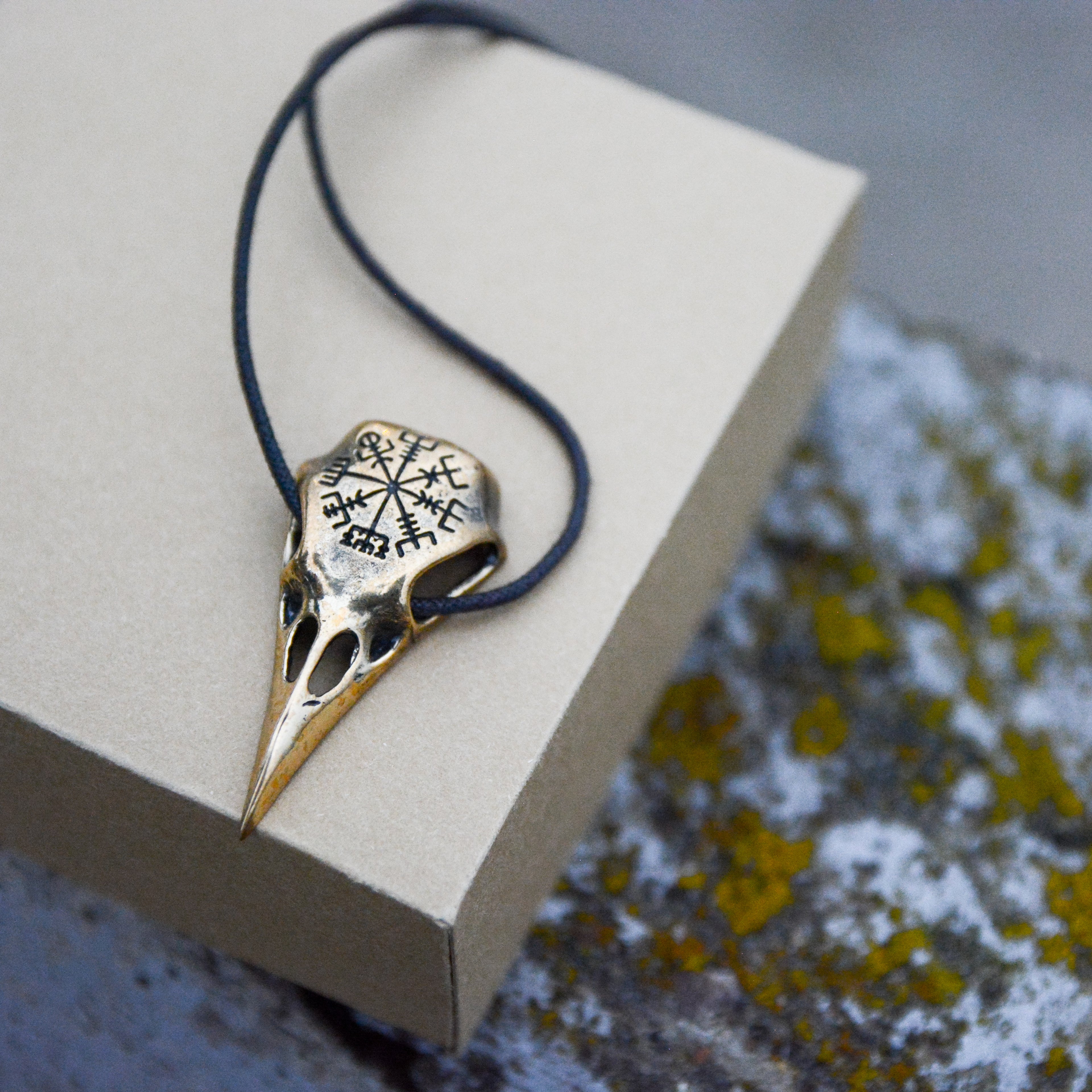 Raven Skull with Vegvisir Amulet, Natural Bronze — Viking & Norse Symbol Pendant