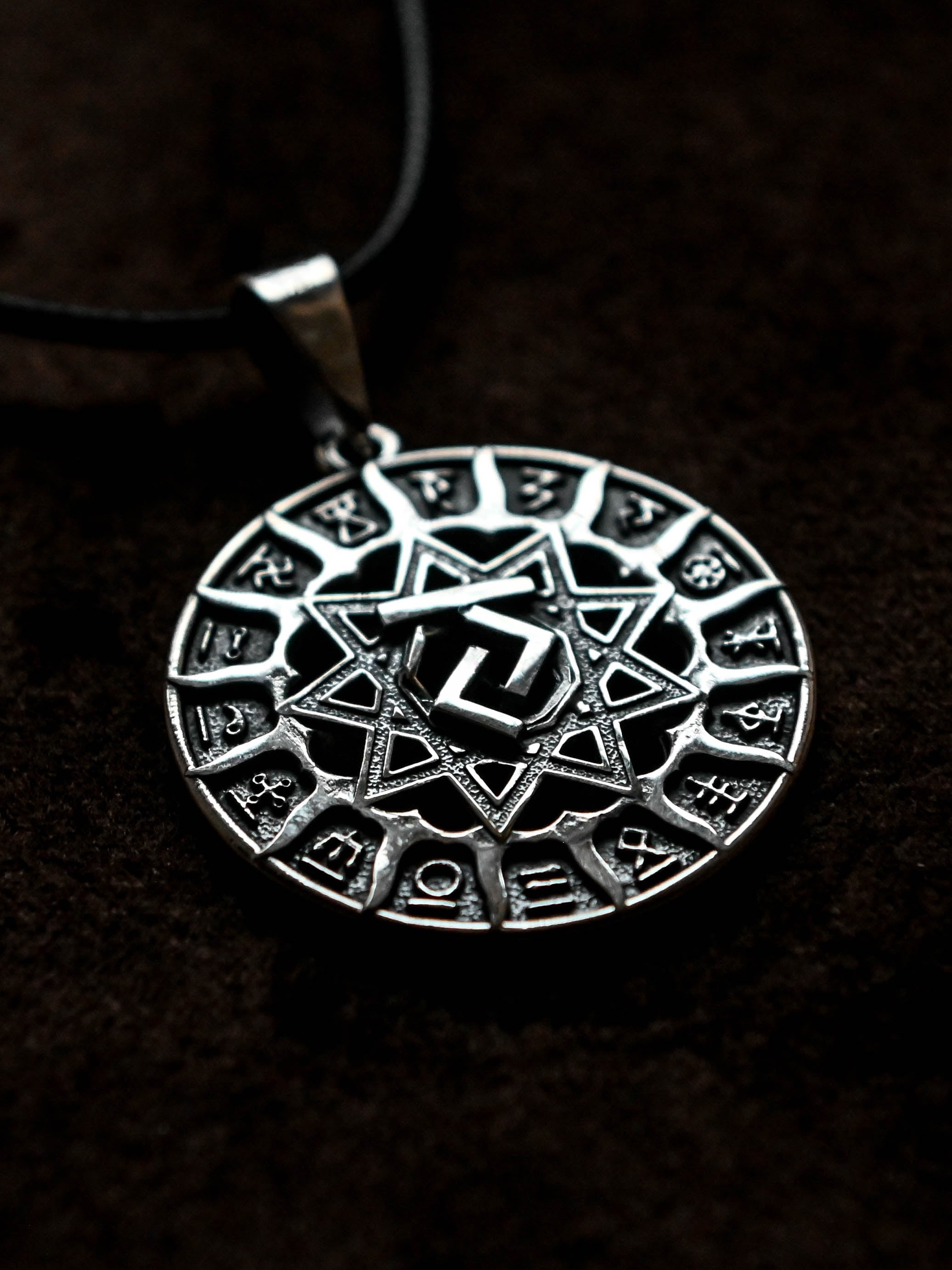 Slavic Chertog Kon (Horse) Amulet, Sterling Silver 925 — Svarog Circle Zodiac Pendant